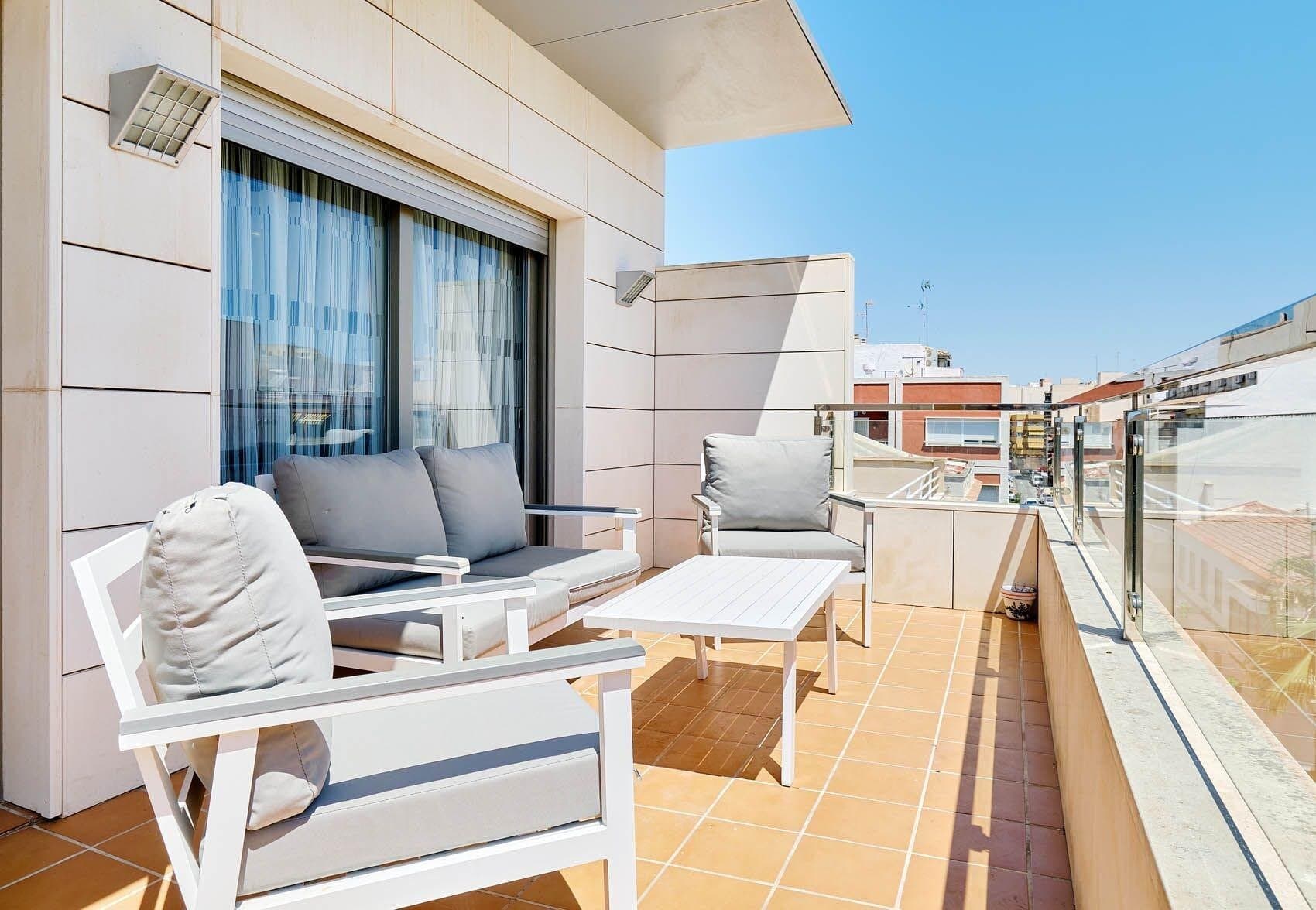 3-Bedroom Penthouse in Torrevieja, Torrevieja - 5