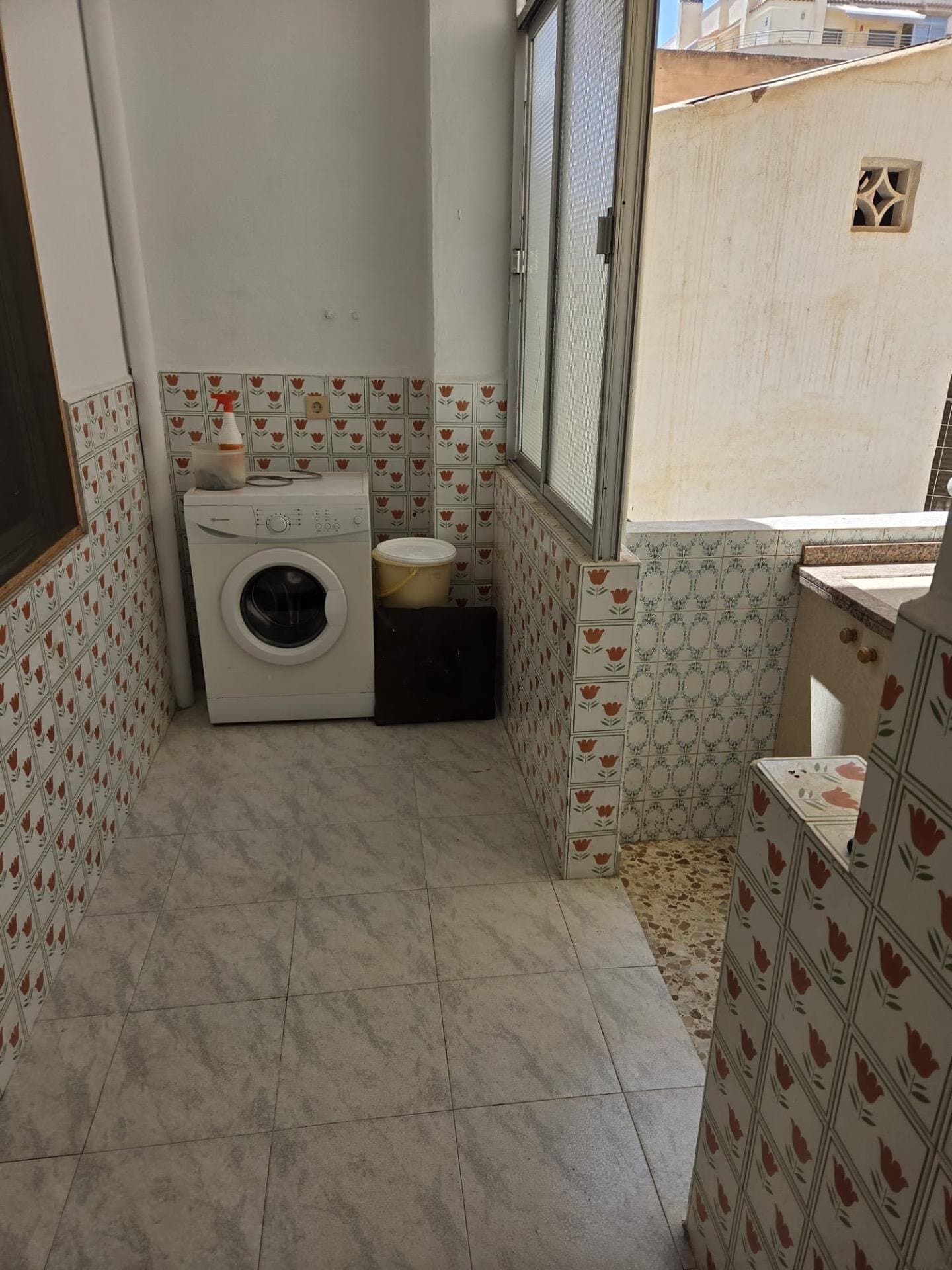 Apartamento de 3 Dormitorios en Playa del Cura, Torrevieja - 6