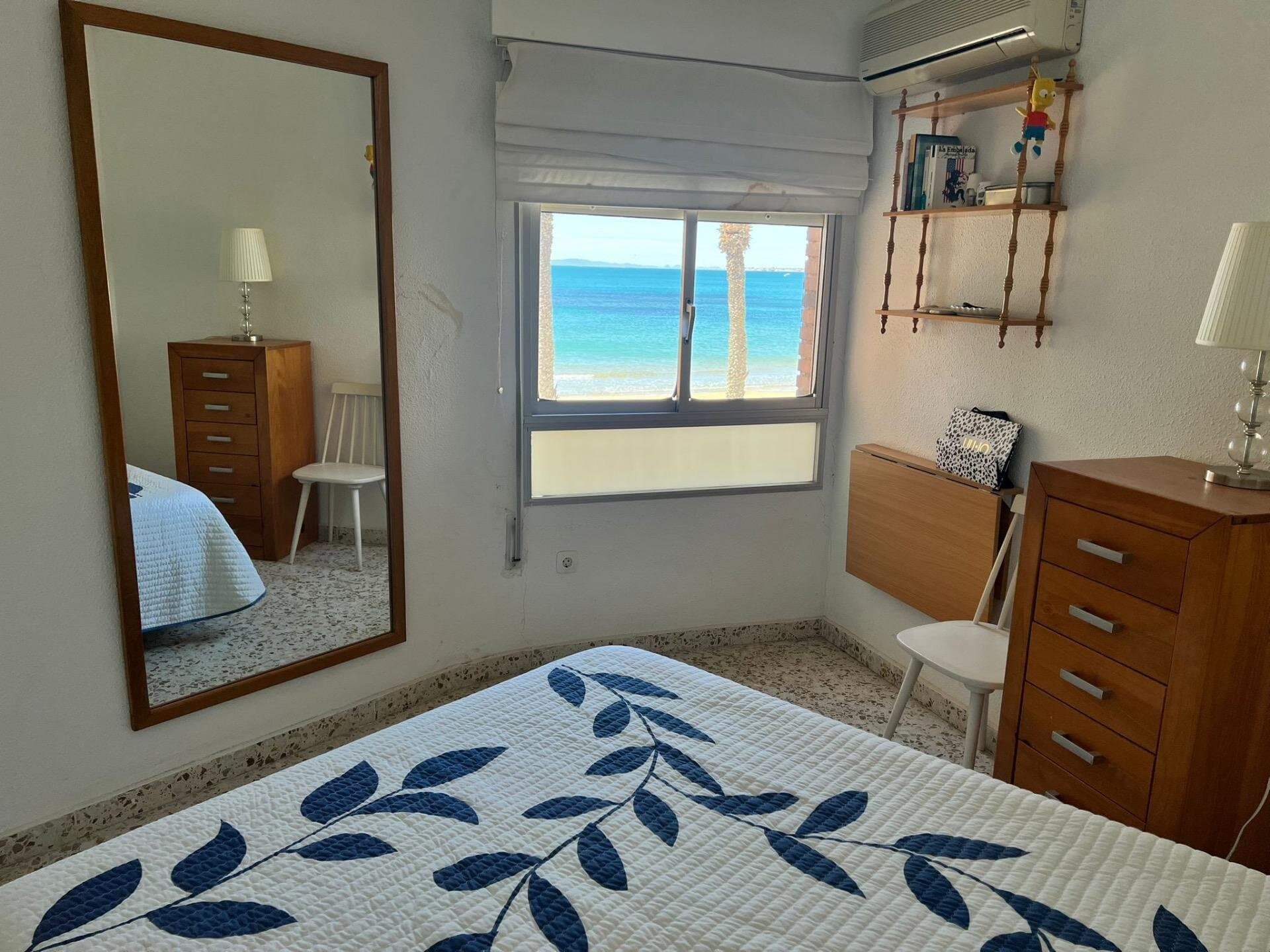 Apartamento de 3 Dormitorios en Playa del Cura, Torrevieja - 8