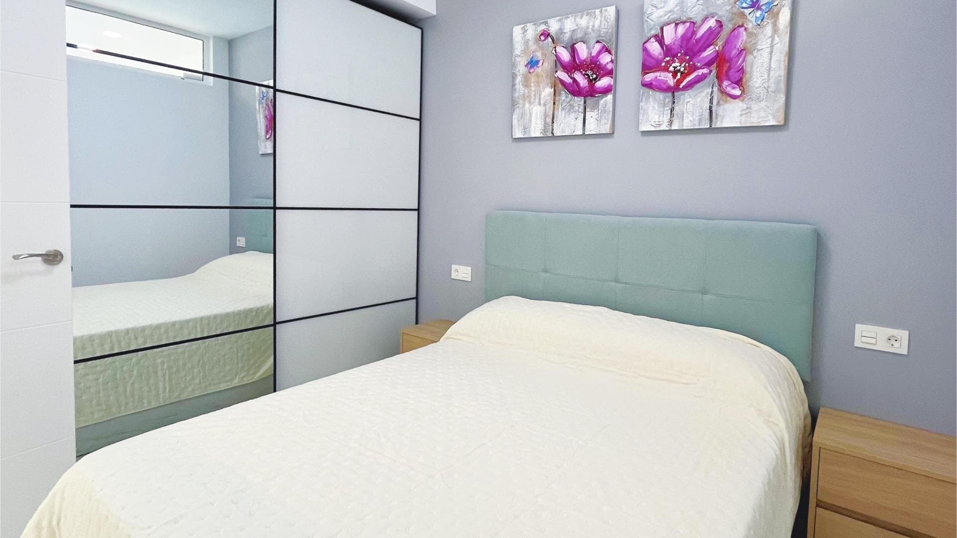 2-Bedroom Apartment in Estacion de Autobuses, Torrevieja - 9