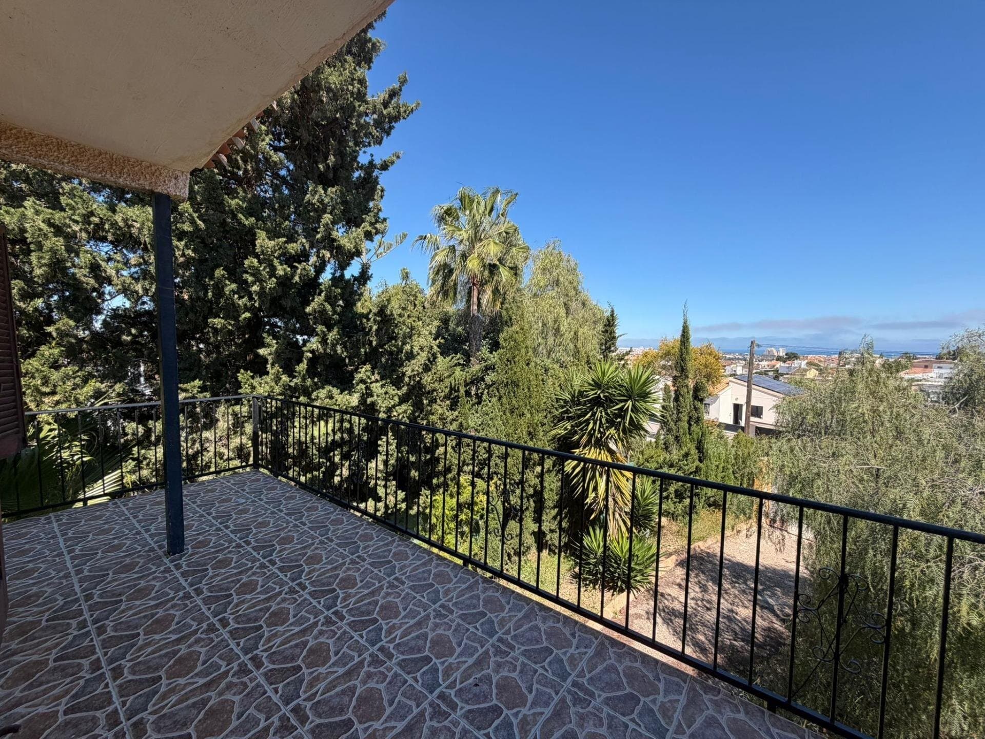 4-Bedroom Villa in La Siesta, Torrevieja - 11