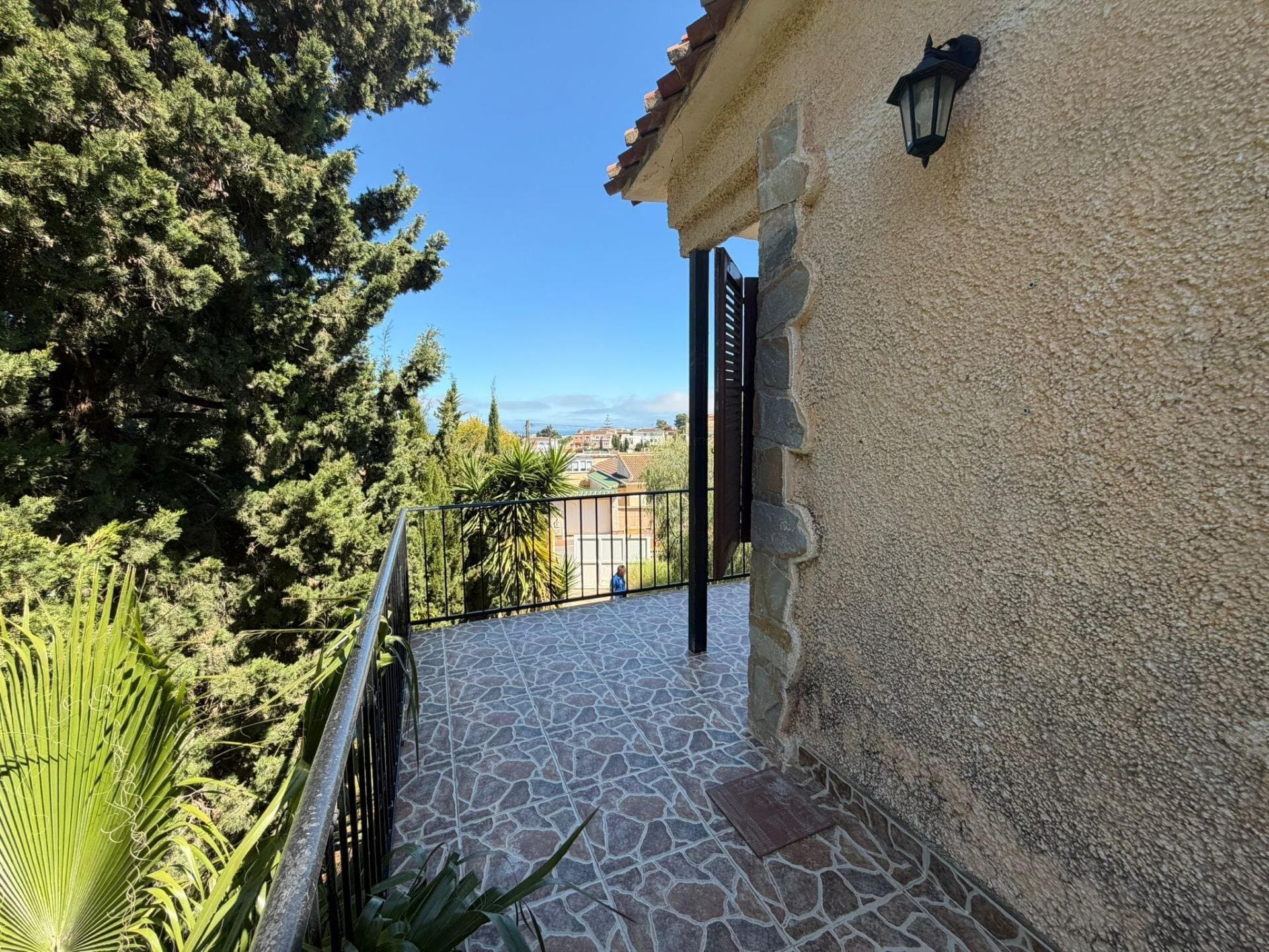 4-Bedroom Villa in La Siesta, Torrevieja - 12