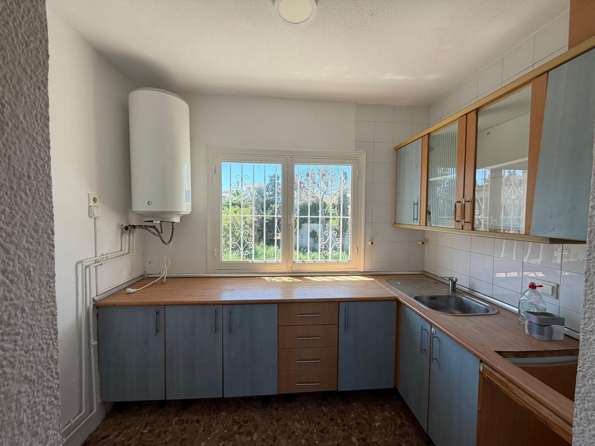 4-Bedroom Villa in La Siesta, Torrevieja - 19