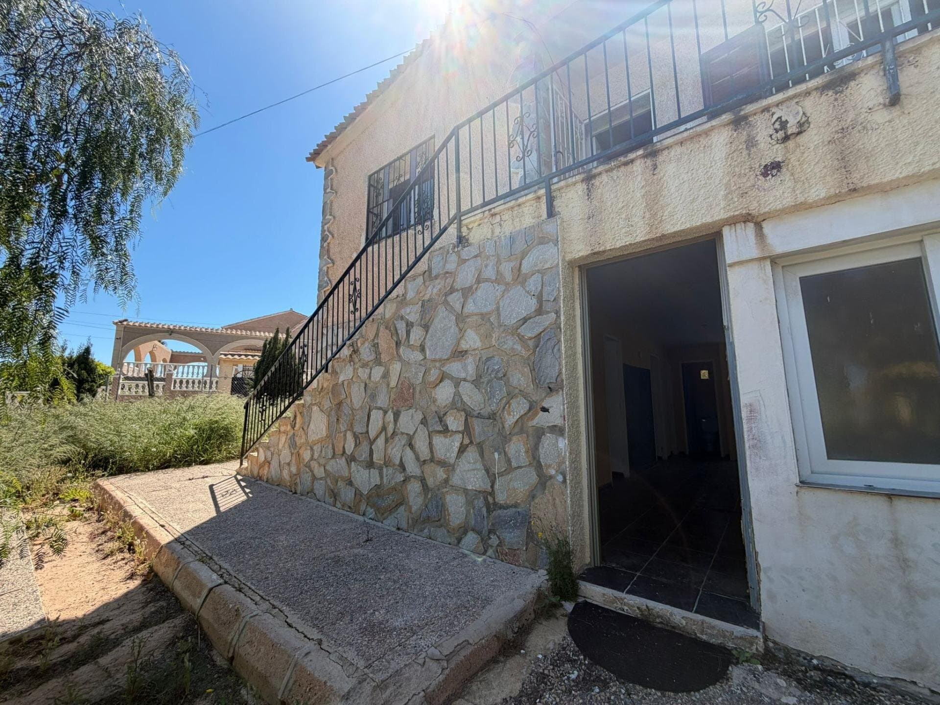 4-Bedroom Villa in La Siesta, Torrevieja - 39