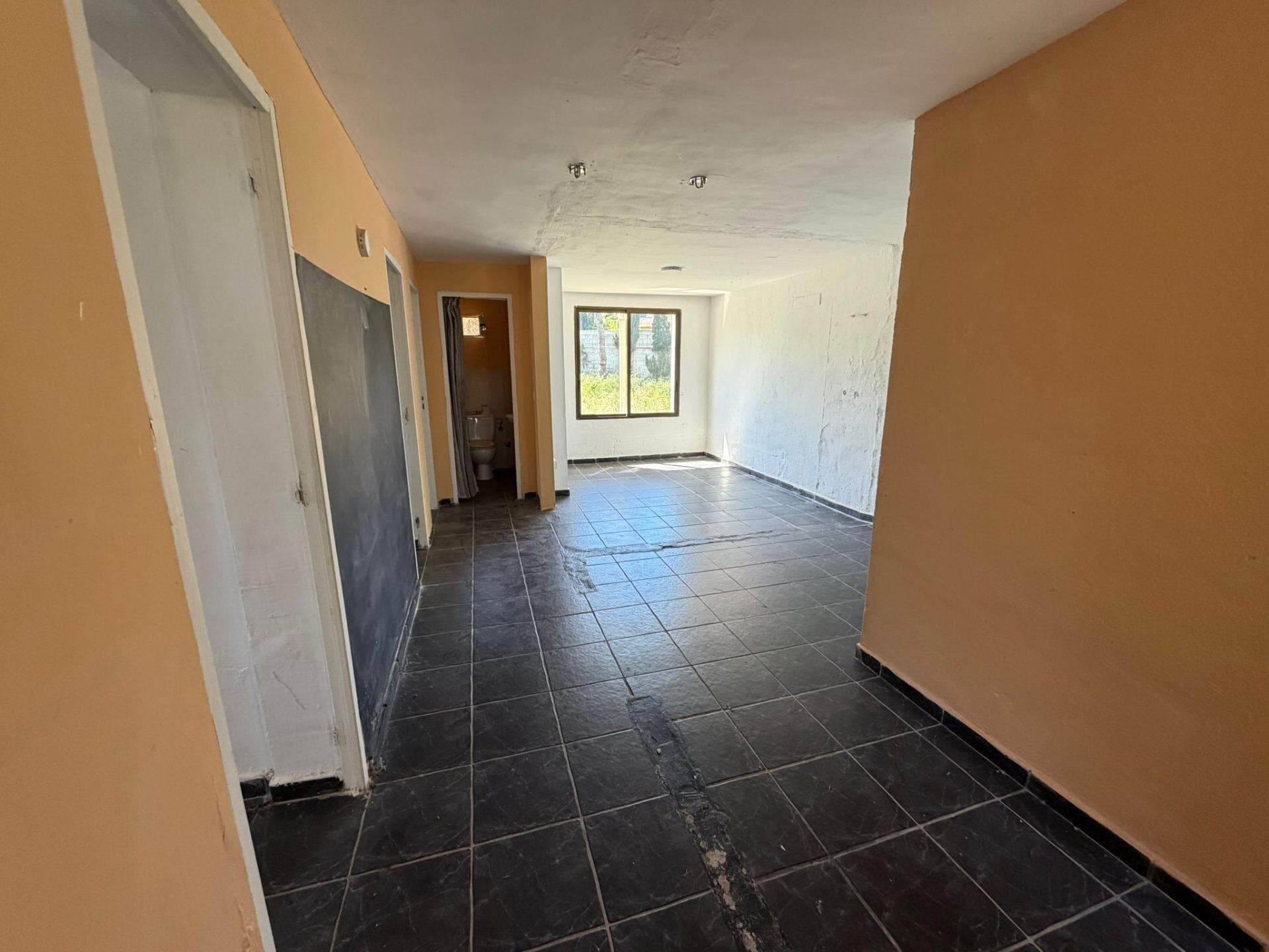 4-Bedroom Villa in La Siesta, Torrevieja - 41