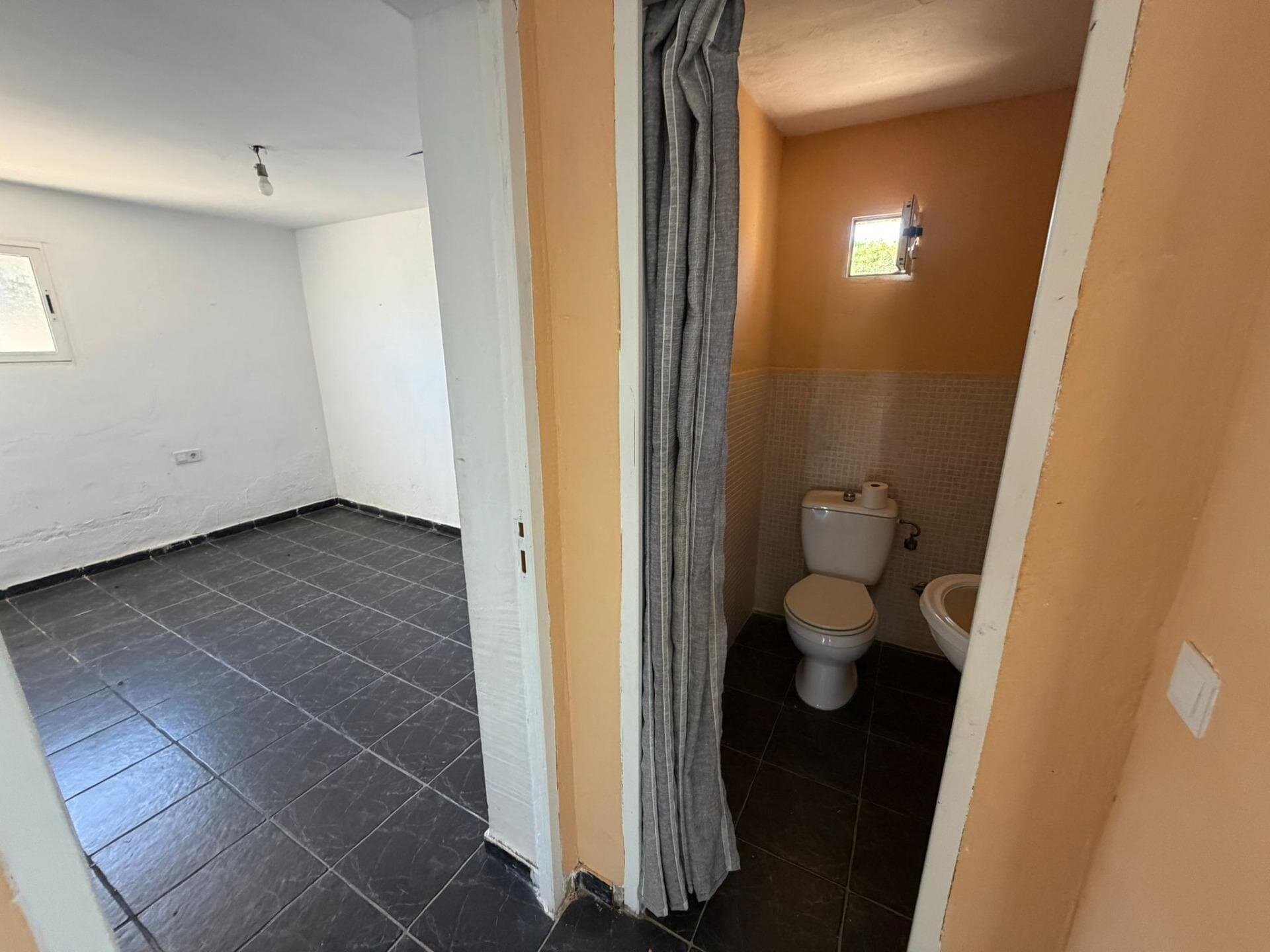 4-Bedroom Villa in La Siesta, Torrevieja - 49