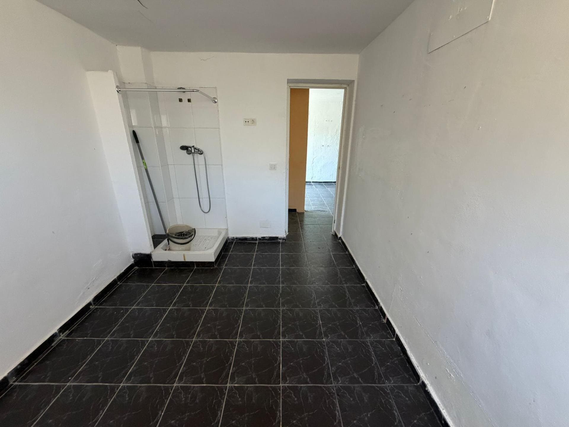 4-Bedroom Villa in La Siesta, Torrevieja - 50