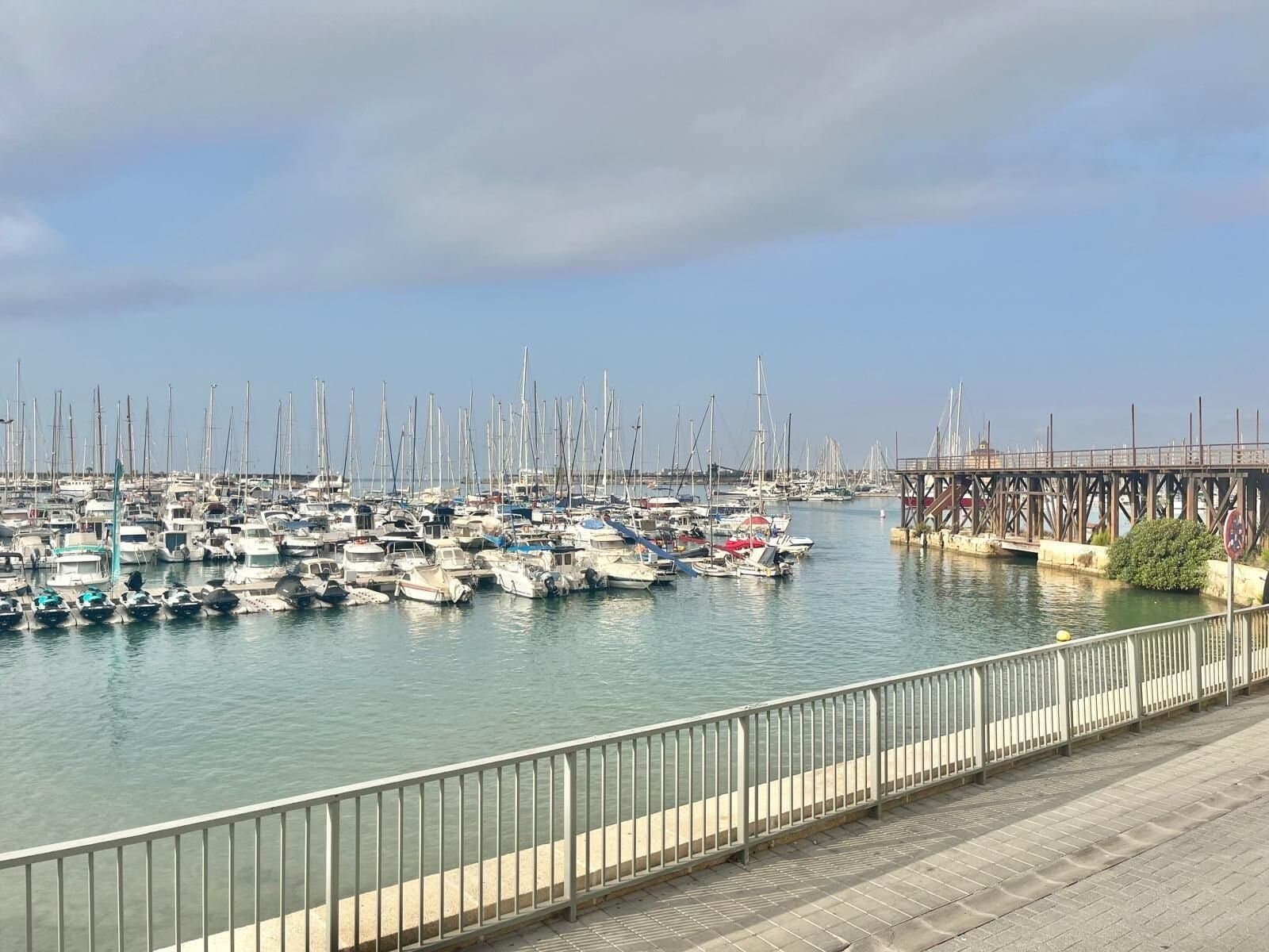 3-Bedroom Apartment in Torrevieja, Torrevieja - 28