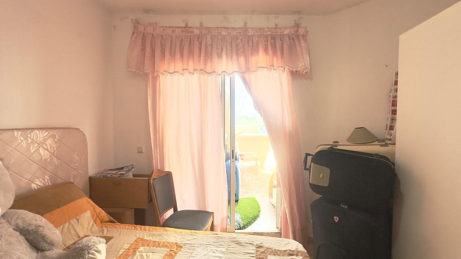 2-Bedroom Penthouse in Estacion de Autobuses, Torrevieja - 13