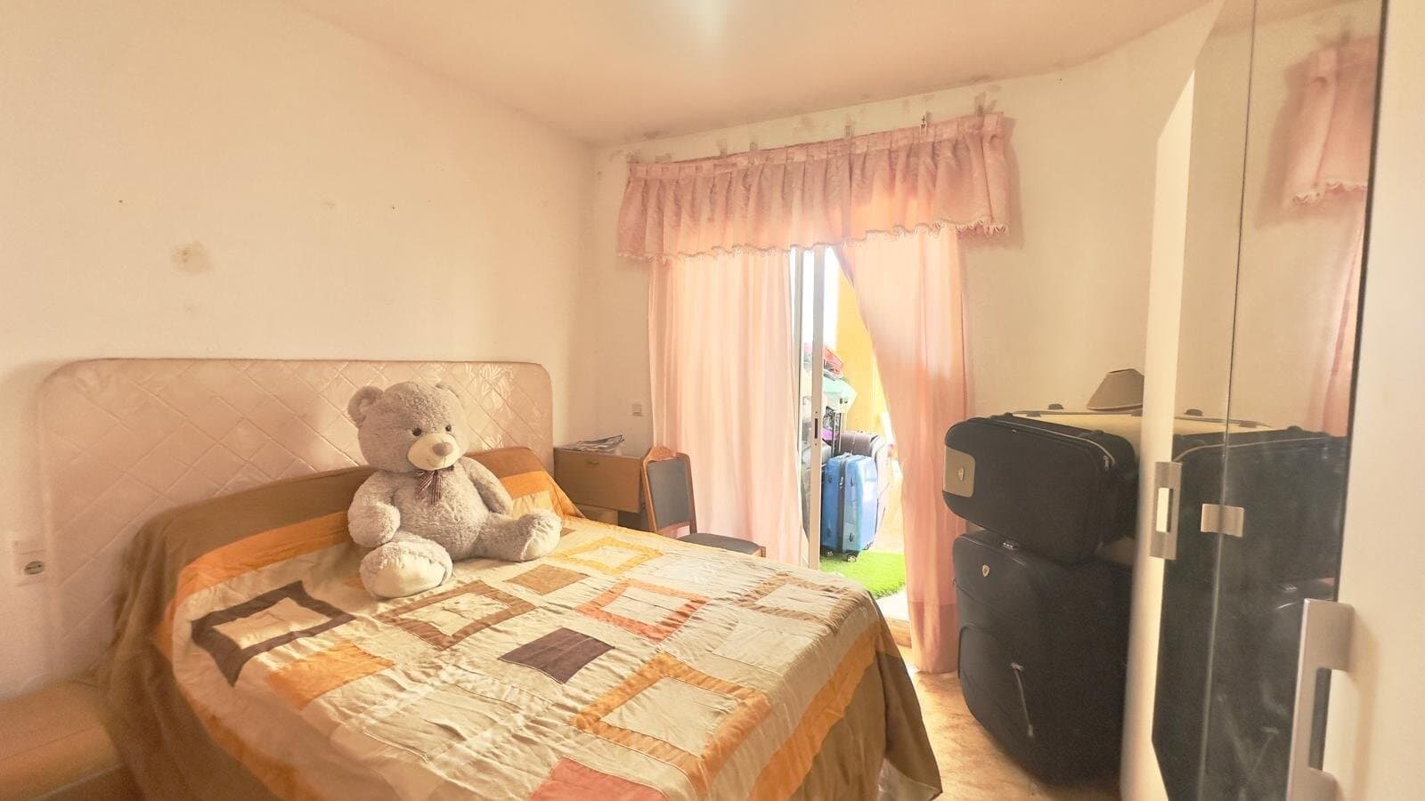 2-Bedroom Penthouse in Estacion de Autobuses, Torrevieja - 15