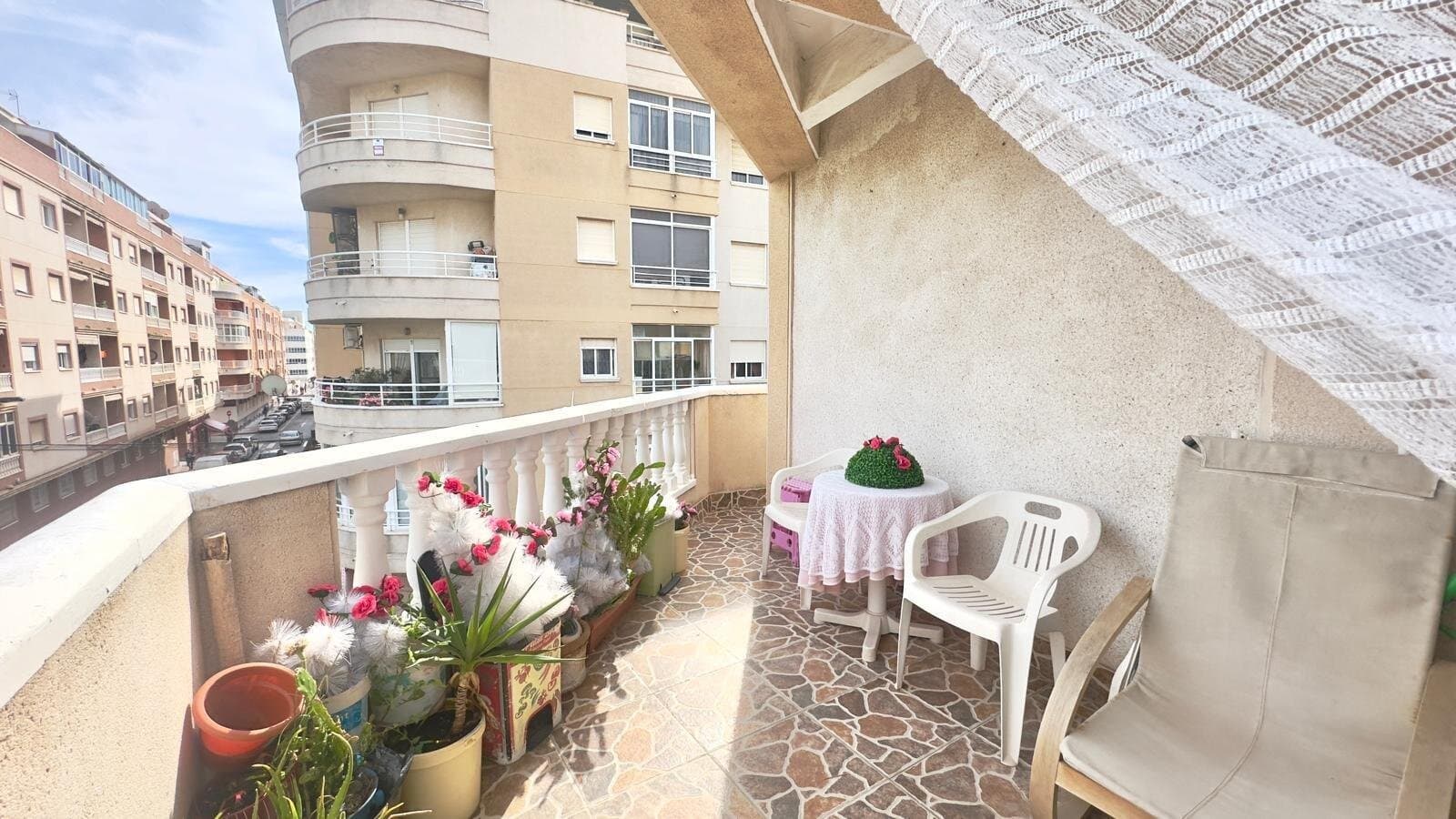 2-Bedroom Penthouse in Estacion de Autobuses, Torrevieja - 16