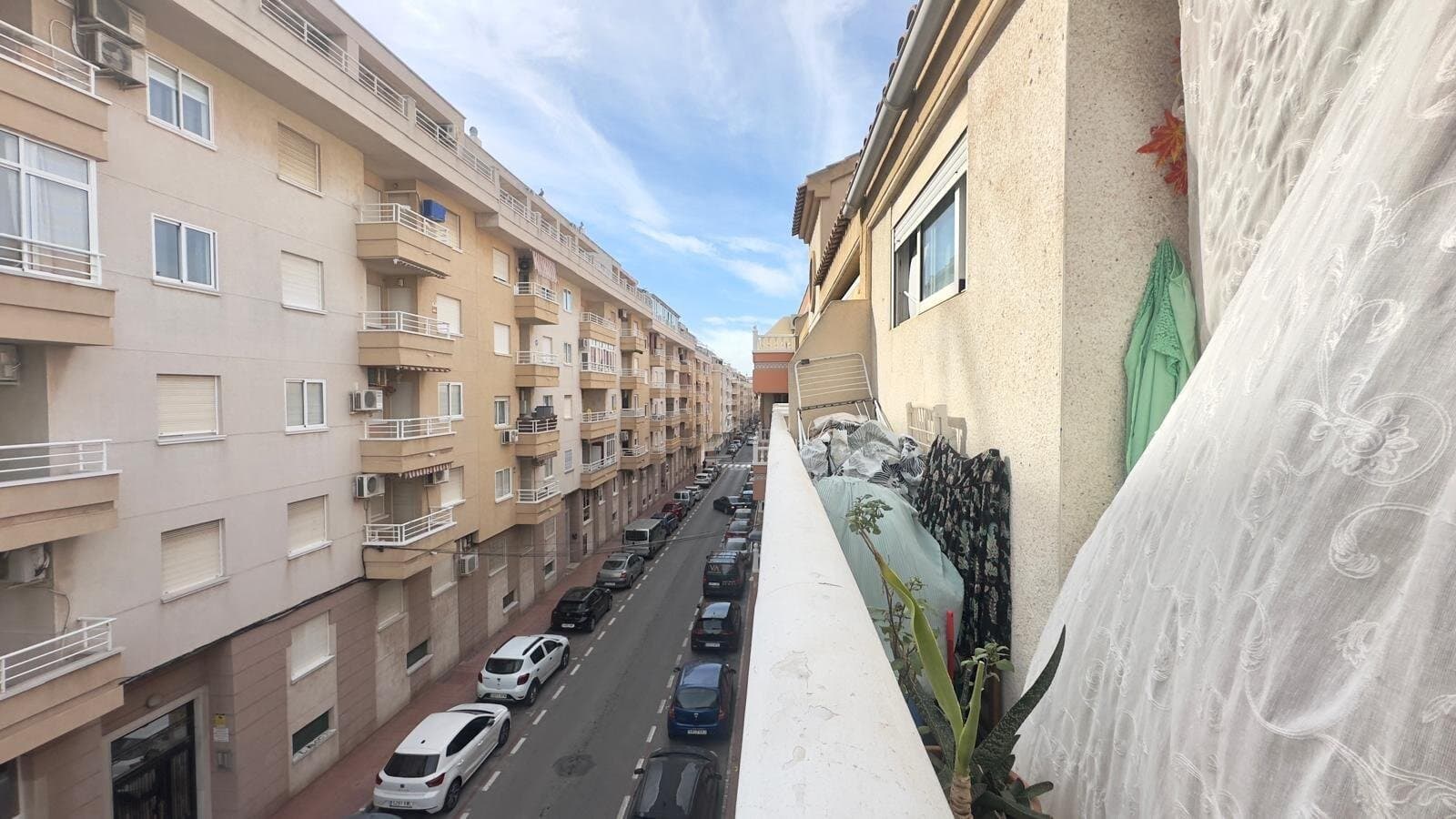 2-Bedroom Penthouse in Estacion de Autobuses, Torrevieja - 17