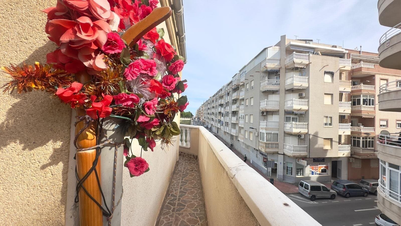 2-Bedroom Penthouse in Estacion de Autobuses, Torrevieja - 18