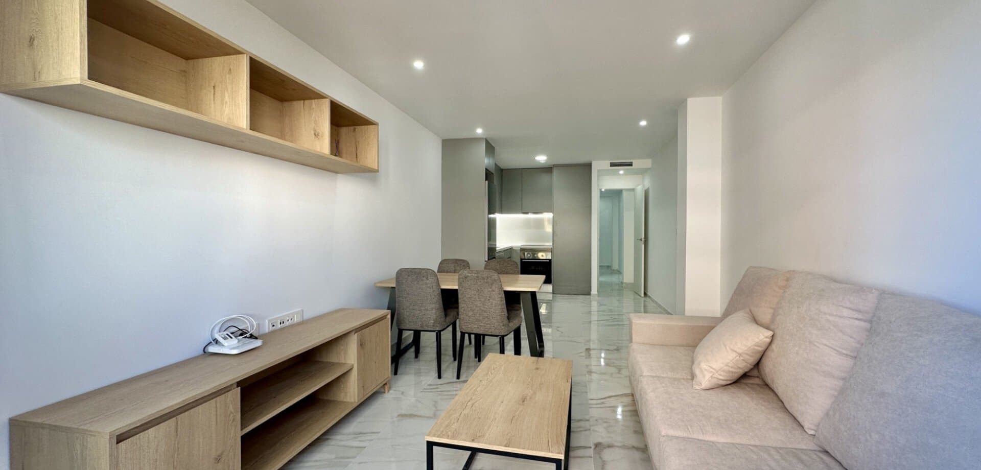 2-Bedroom Apartment in Torrevieja - 29