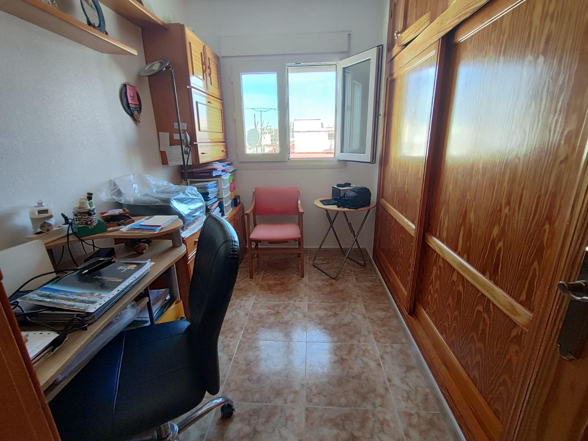3-Bedroom Penthouse in Paseo Maritimo, Torrevieja - Image 26
