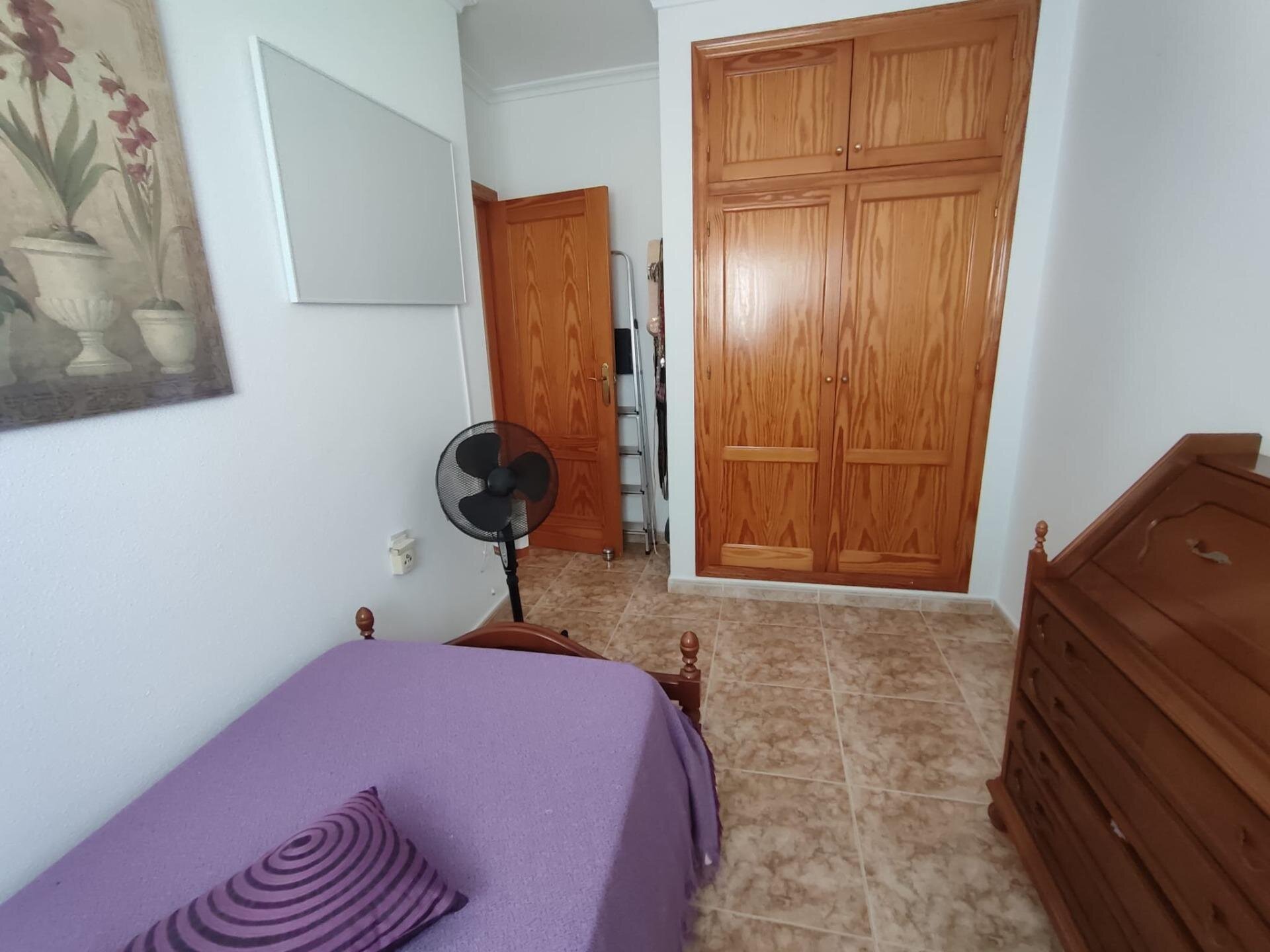 3-Bedroom Penthouse in Paseo Maritimo, Torrevieja - Image 27