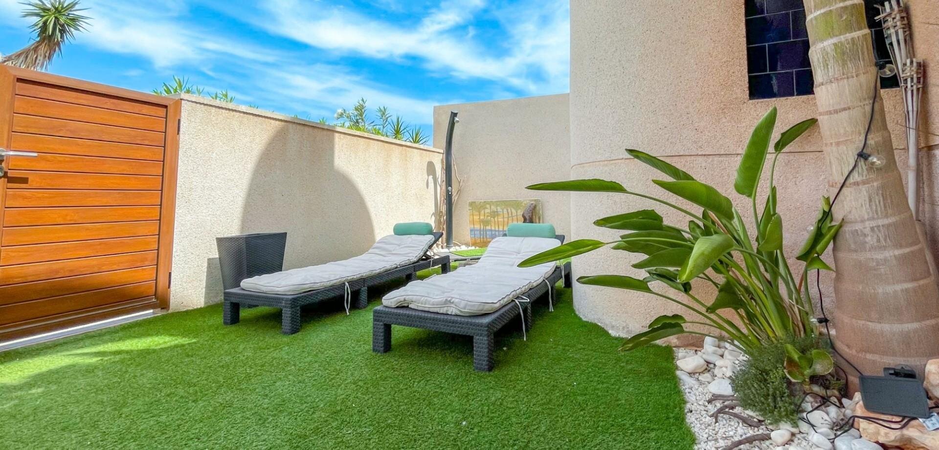 2-Bedroom House in Carrefour, Torrevieja - Image 10