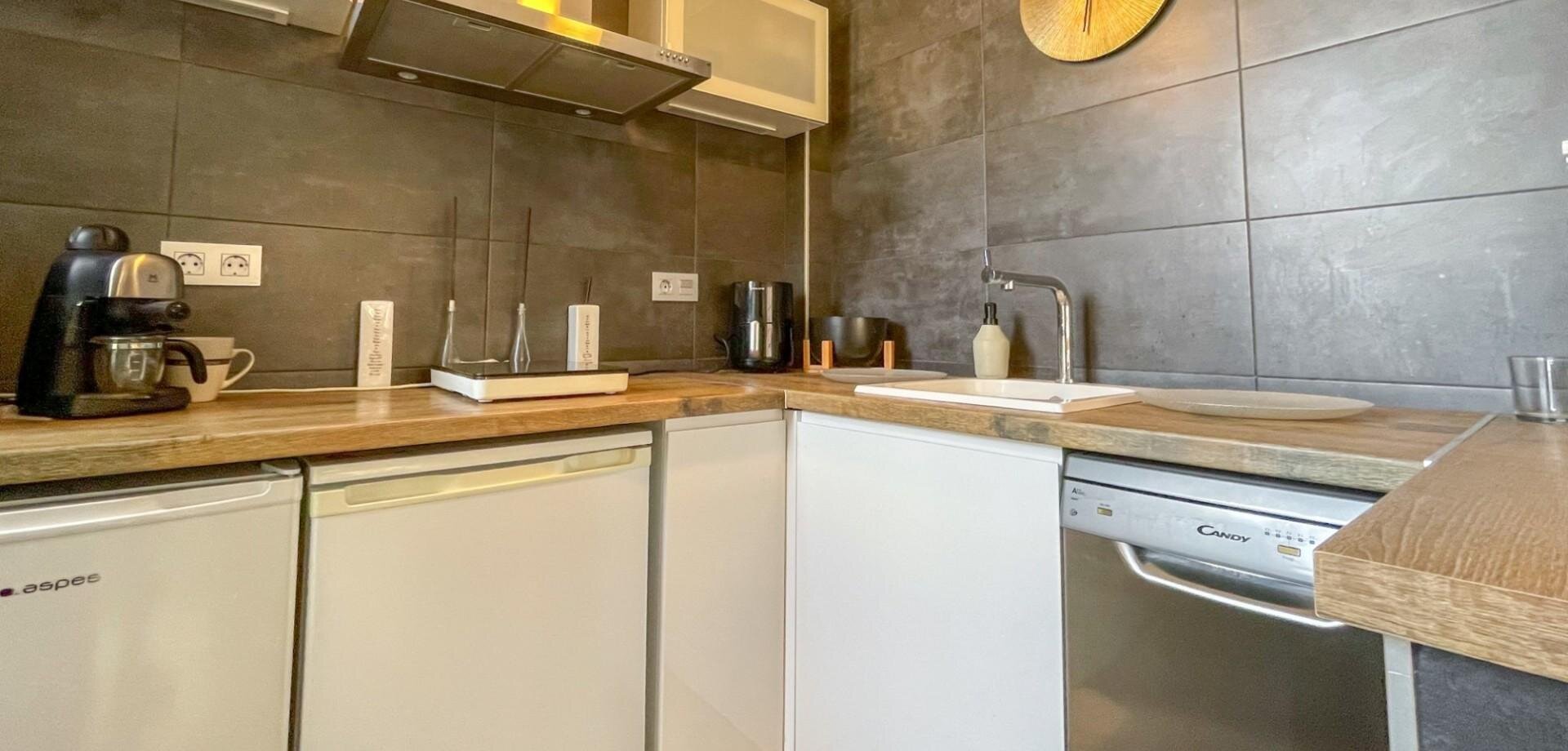 2-Bedroom House in Carrefour, Torrevieja - Image 18