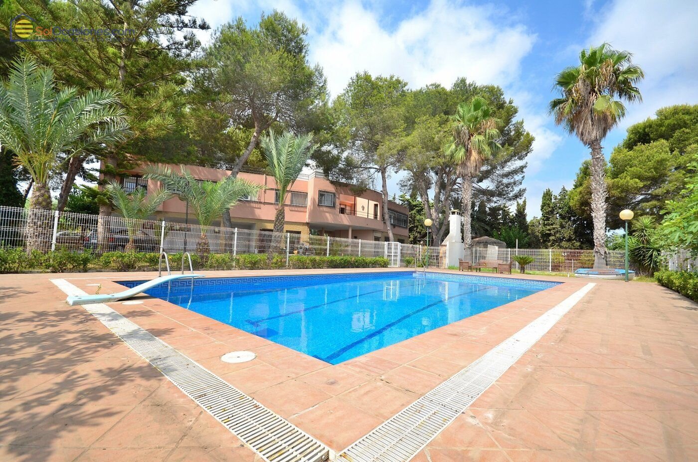 6-Bedroom Villa in Los Balcones - Los Altos del Edén, Torrevieja - Image 2
