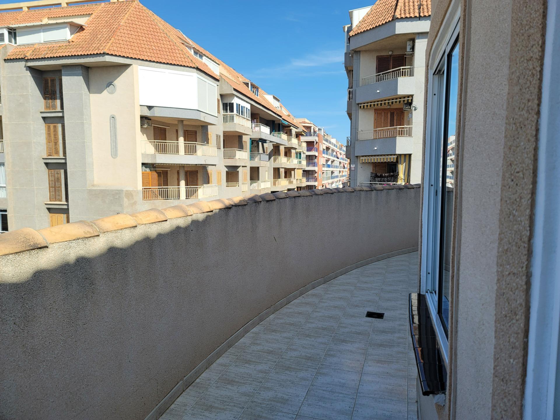 Penthouse met 3 Slaapkamers in Torrevieja - Image 8