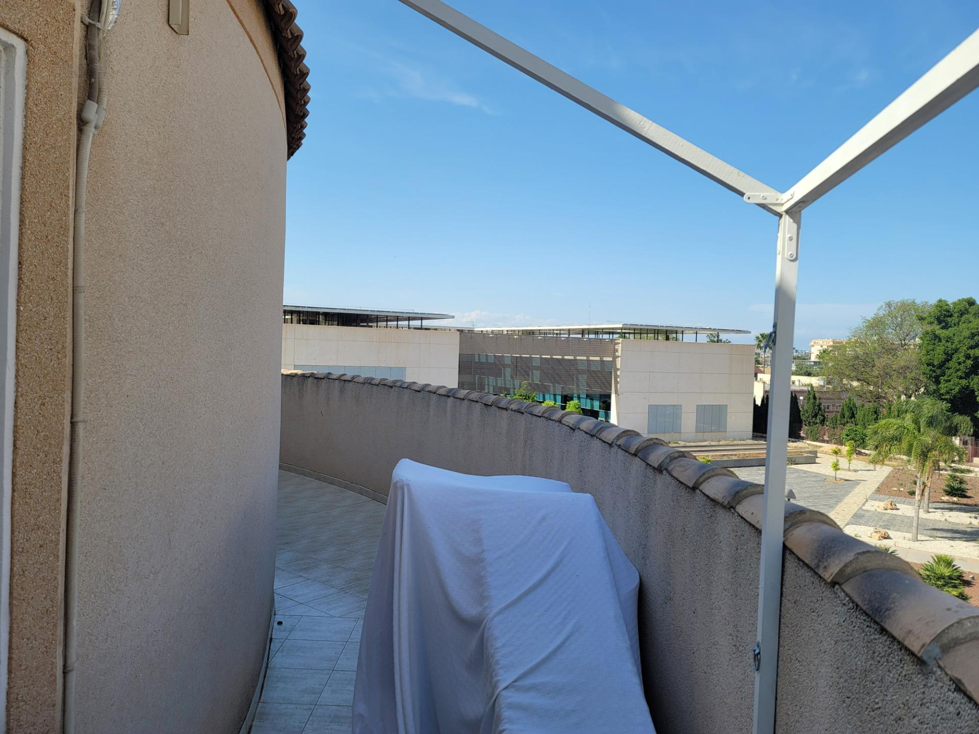 Penthouse met 3 Slaapkamers in Torrevieja - Image 9