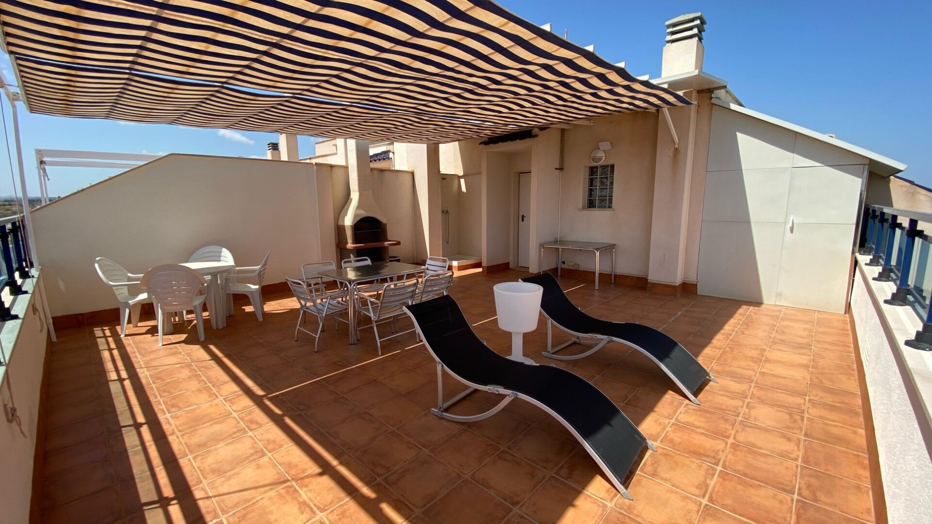 Apartamento de 2 Dormitorios en Riomar, Pilar de la Horadada - Image 15