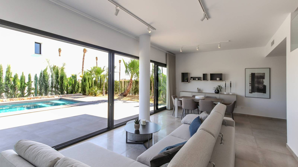 3-Bedroom Detached House in Ciudad Quesada, Rojales | Sun... - Image 11