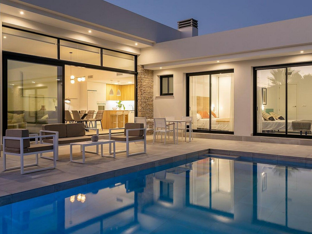 3-Bedroom Detached House in  Calasparra | Sunny Casas - C... - Image 2