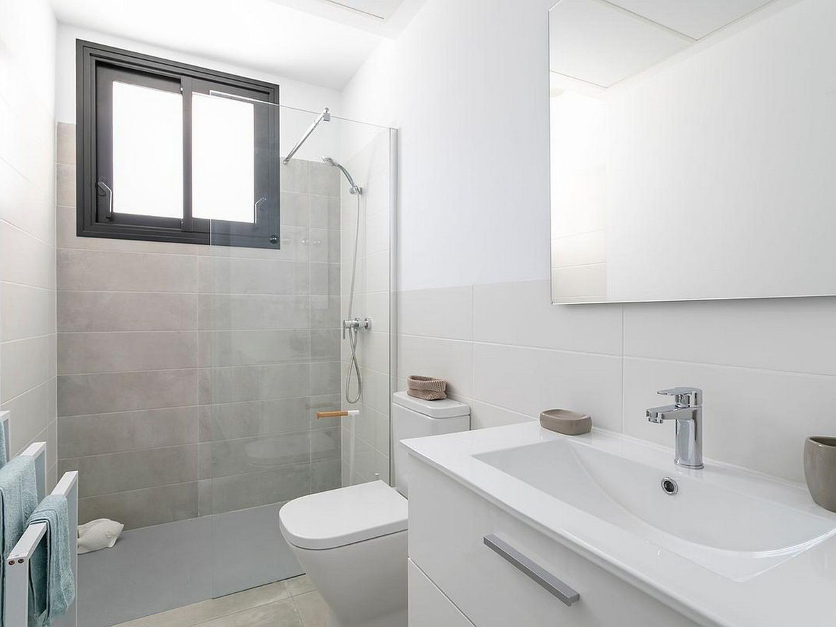 3-Bedroom Detached House in  Calasparra | Sunny Casas - C... - Image 8