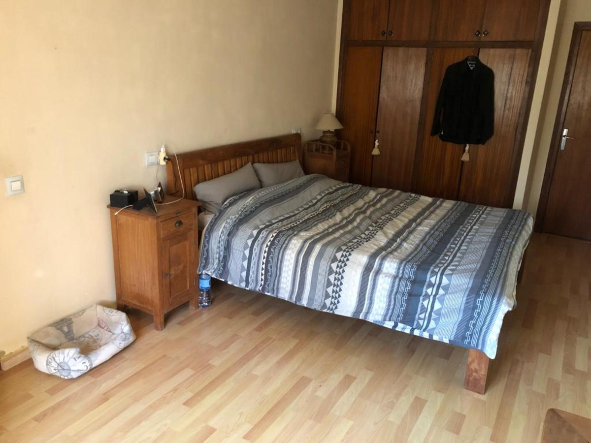 2-Bedroom Detached House in  Altea - Image 18