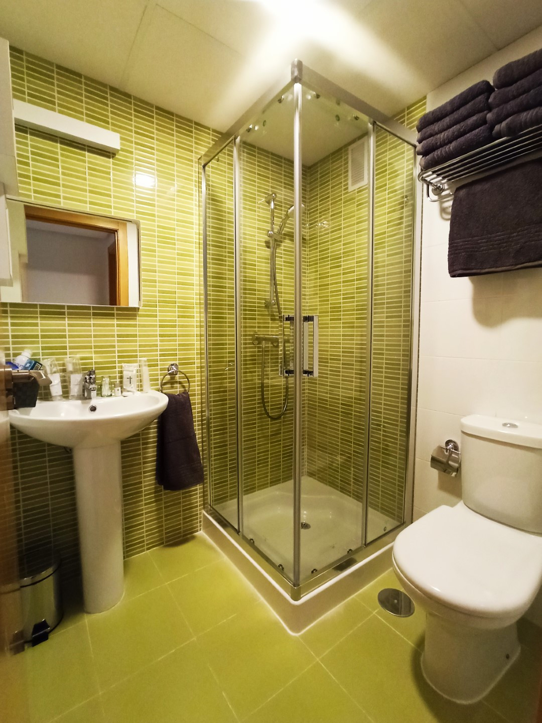 2-Bedroom Ground Floor Apartment in  Benidorm | Sunny Cas... - Image 17