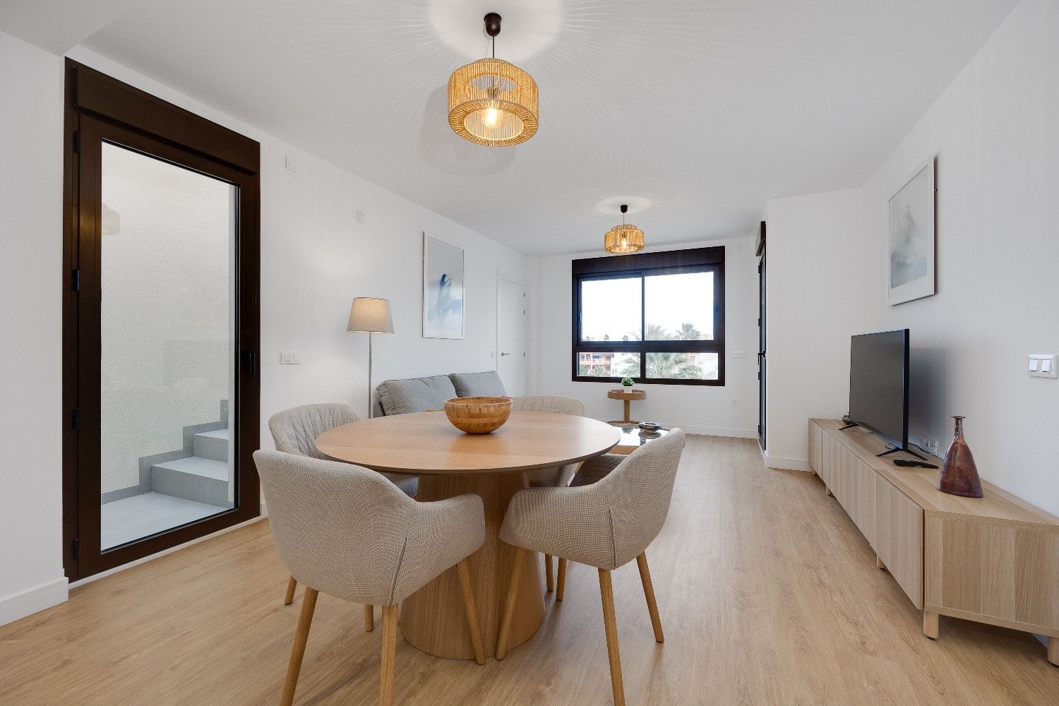 2-Bedroom Apartment in Pau 8, Orihuela Costa - Image 10