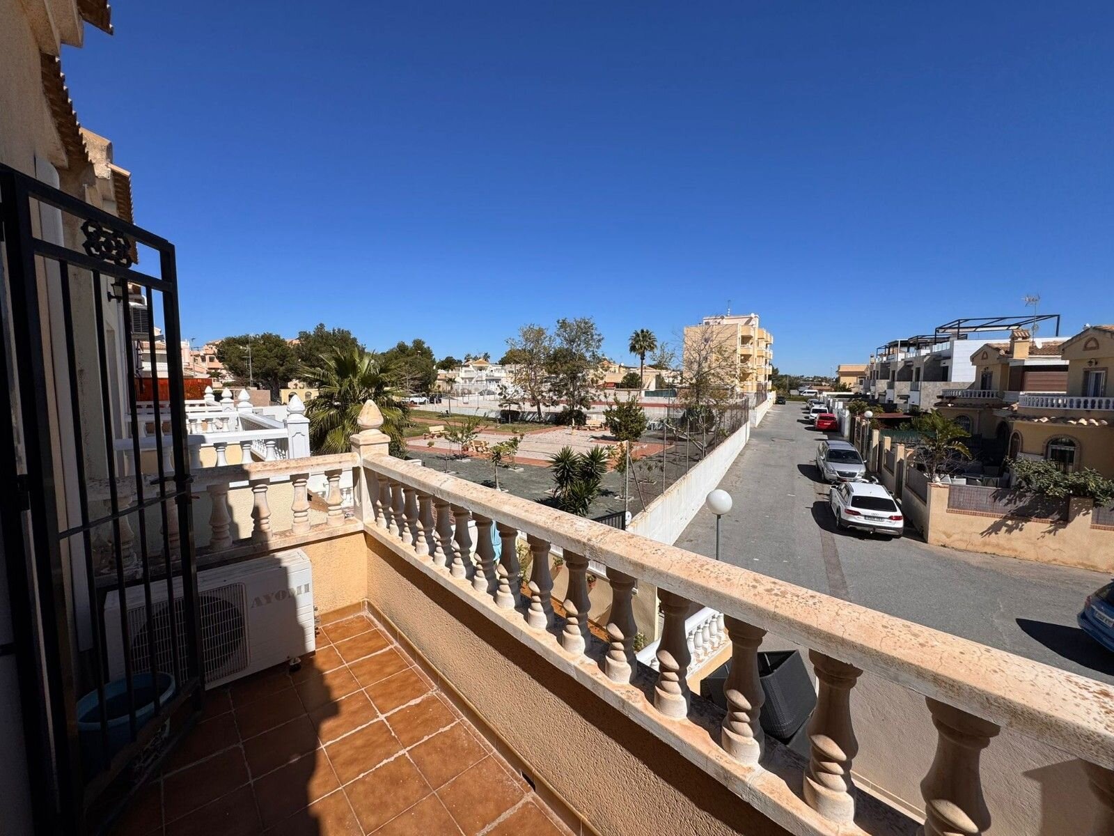 Dom z 3 Sypialniami w Lomas de Don Juan, Orihuela Costa - Image 16
