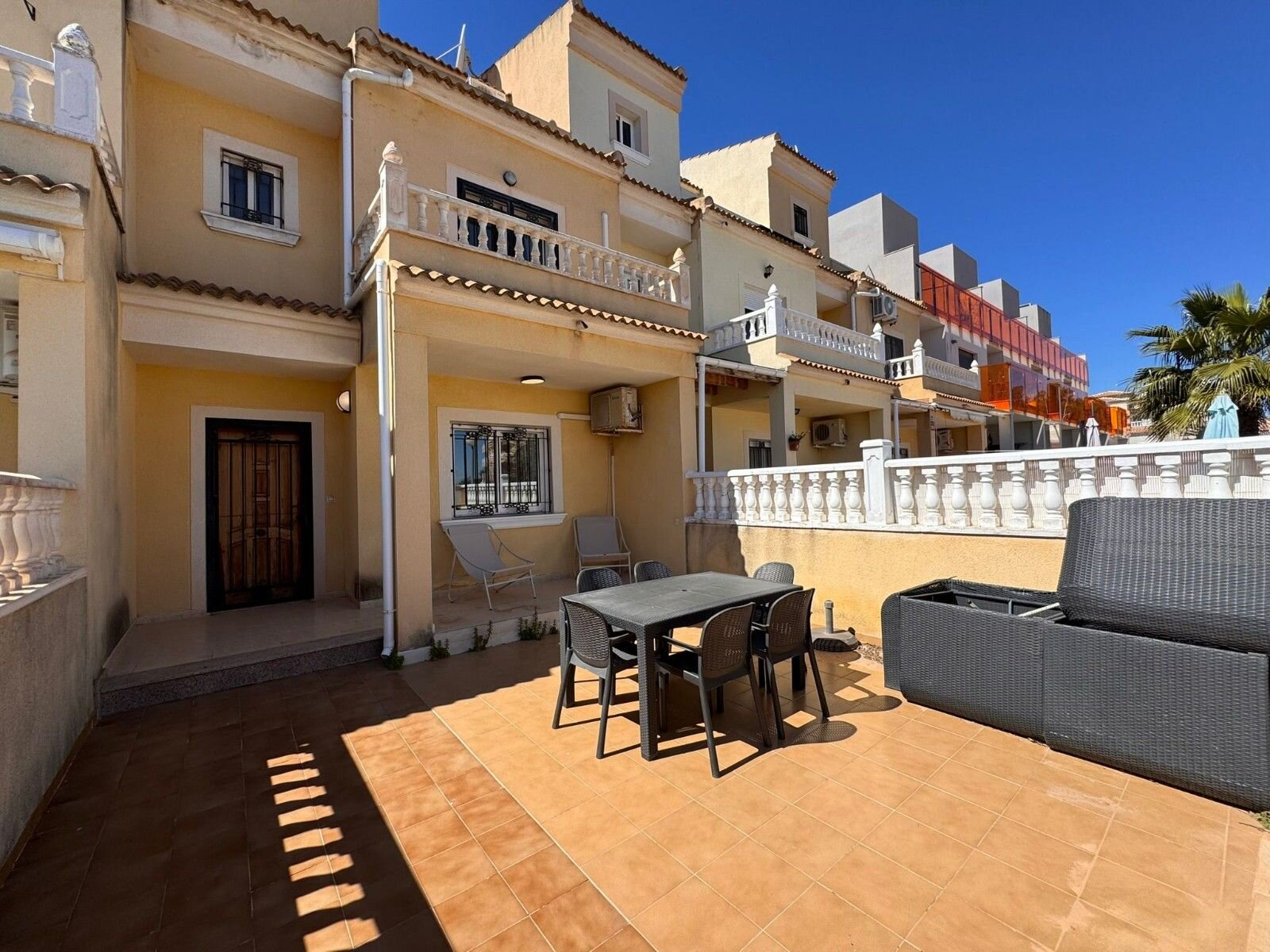 Dom z 3 Sypialniami w Lomas de Don Juan, Orihuela Costa - Image 26