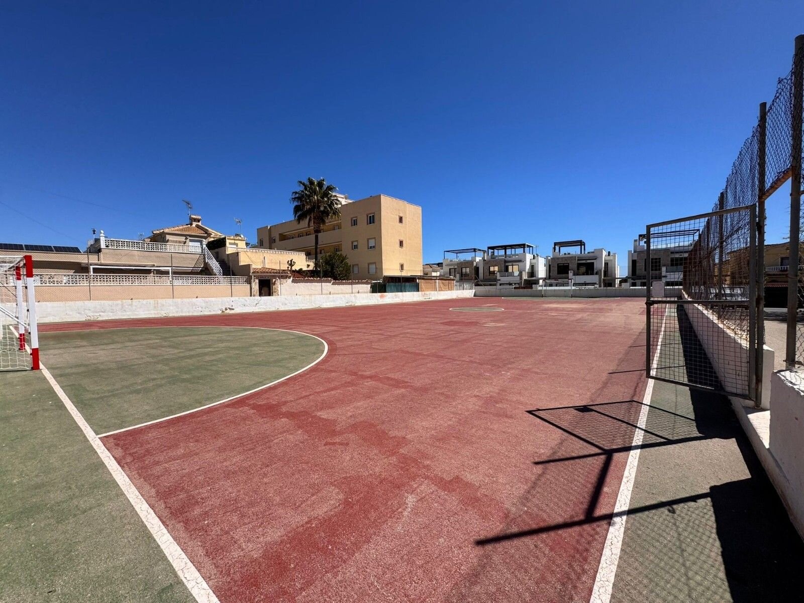 Dom z 3 Sypialniami w Lomas de Don Juan, Orihuela Costa - Image 32