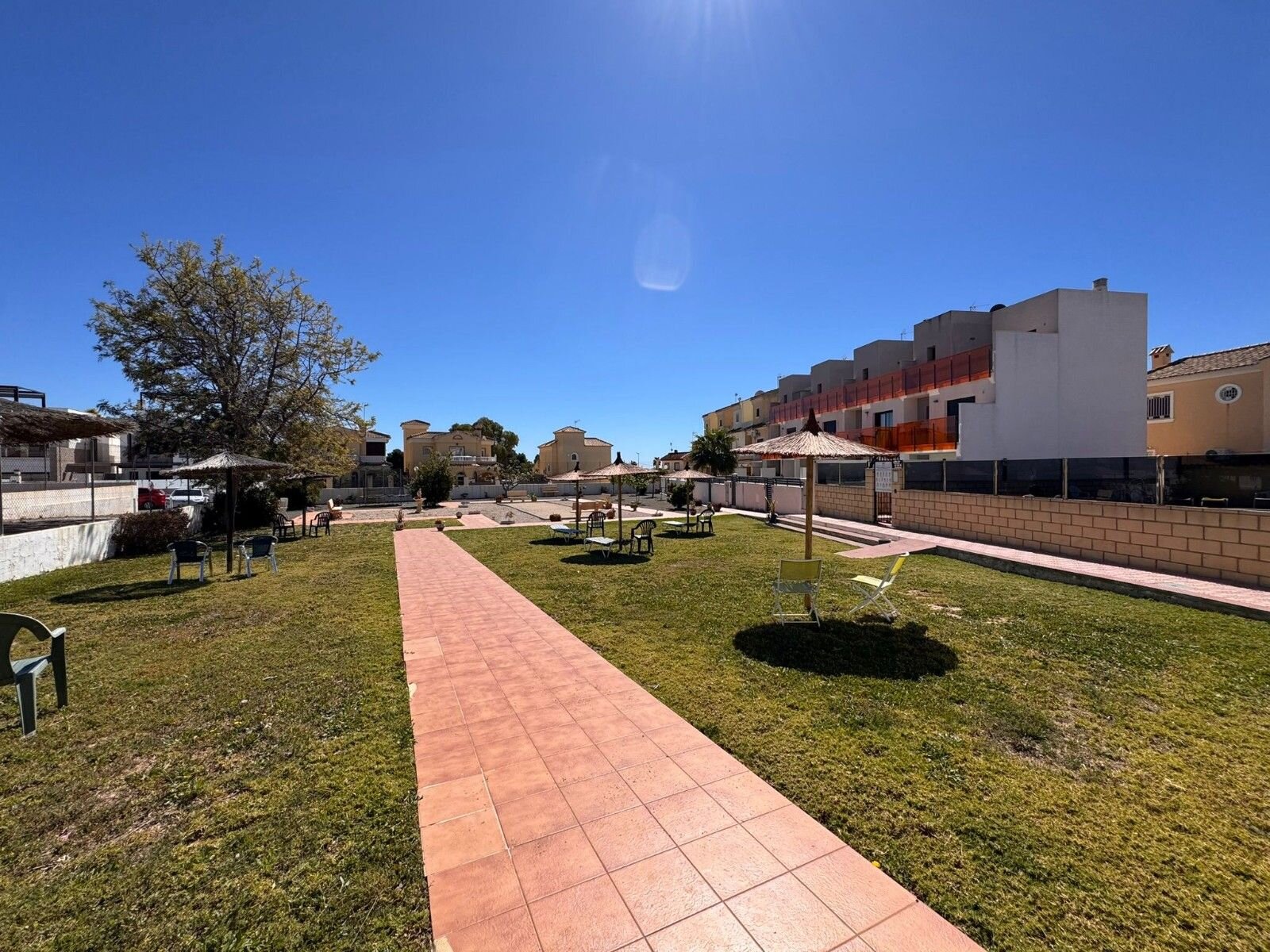 Dom z 3 Sypialniami w Lomas de Don Juan, Orihuela Costa - Image 35