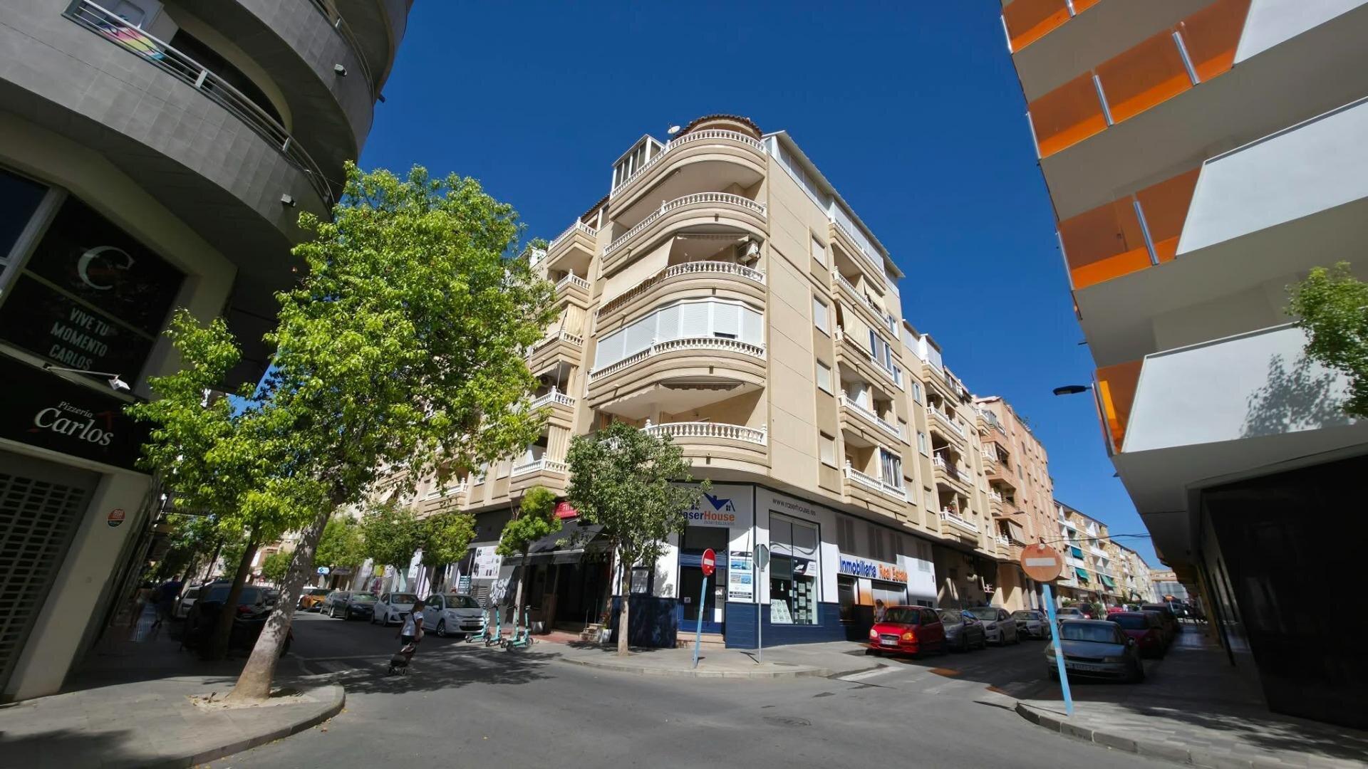 3-Bedroom Apartment in Playa del Cura, Torrevieja - Image 1