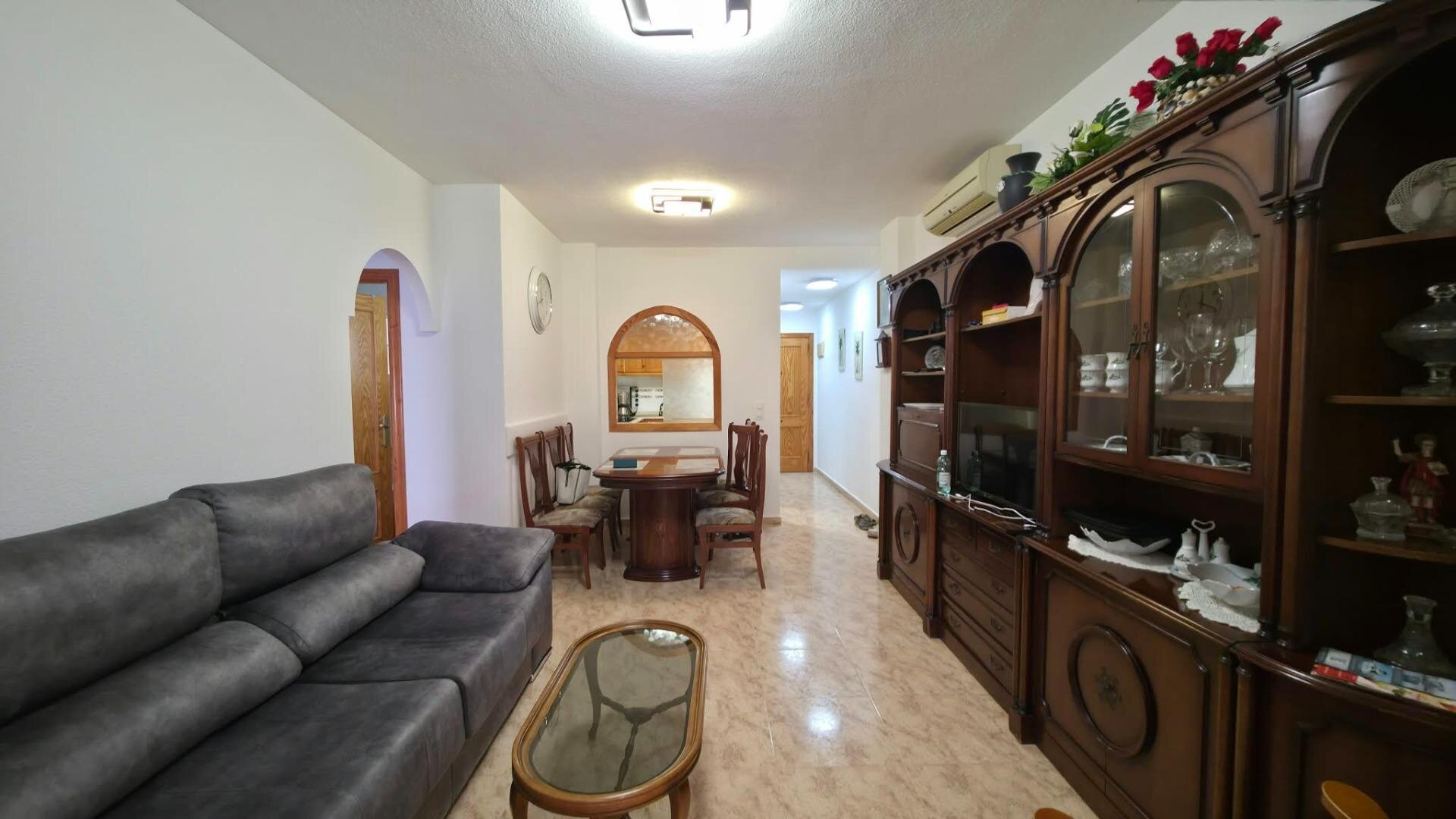 3-Bedroom Apartment in Playa del Cura, Torrevieja - Image 13