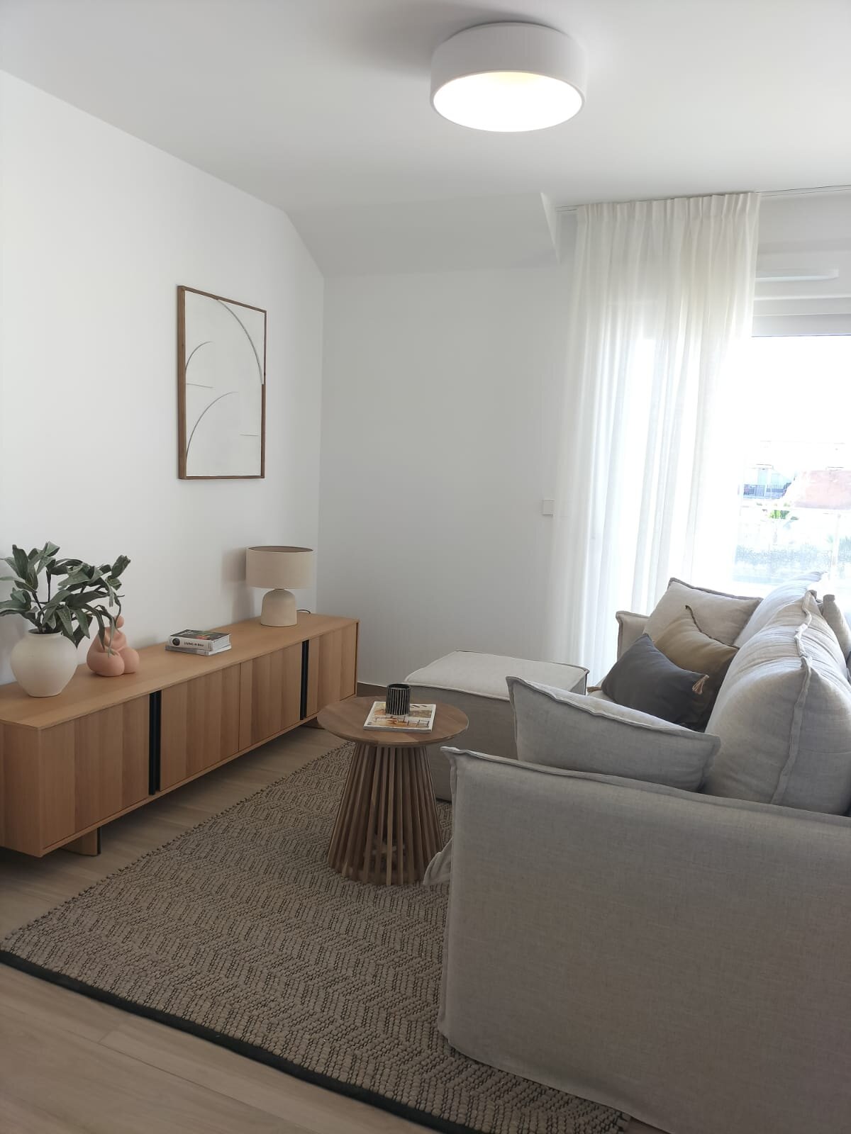 Bungalow met 2 Slaapkamers in Orihuela Costa - Image 14