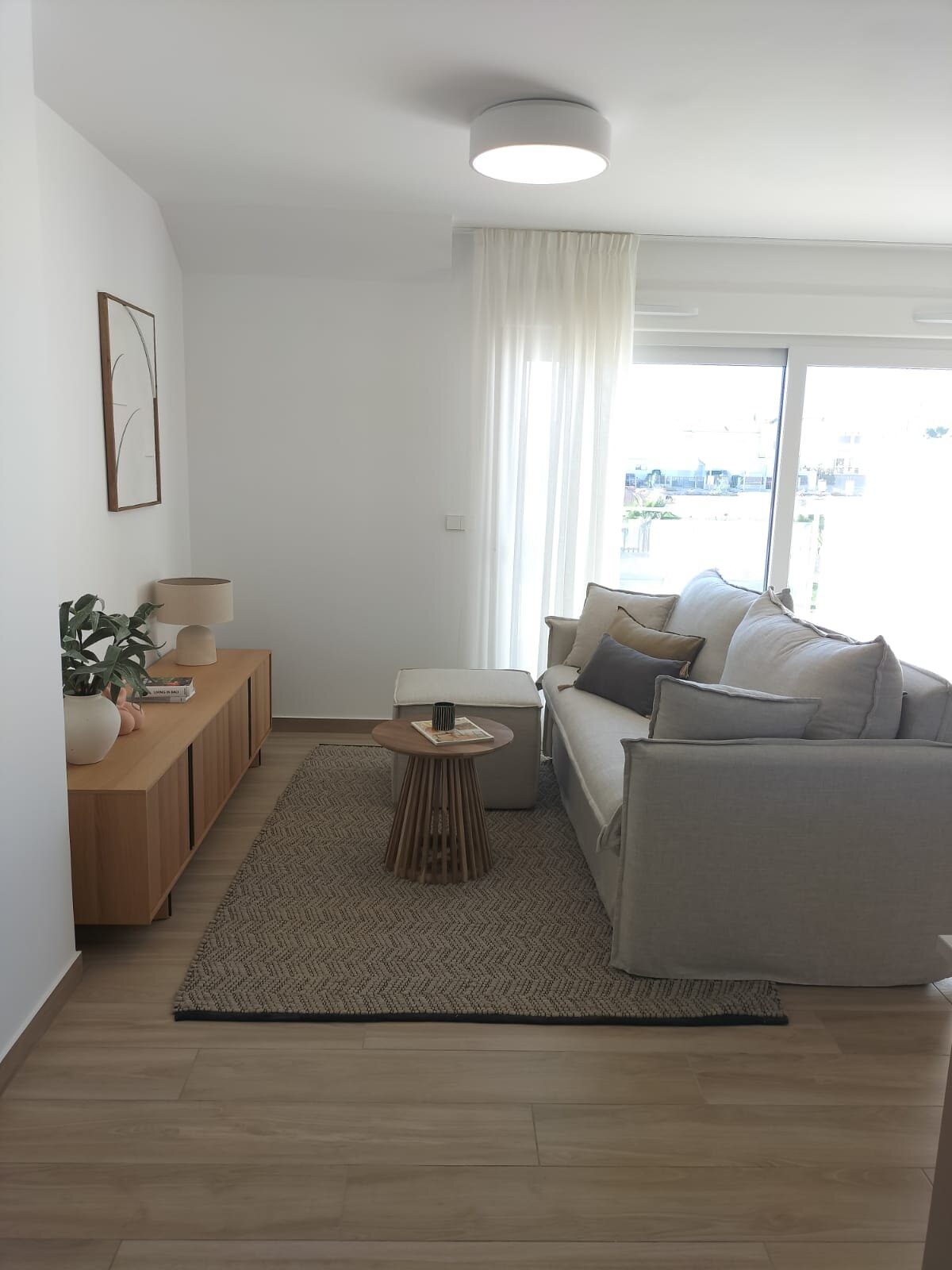 Bungalow met 2 Slaapkamers in Orihuela Costa - Image 15