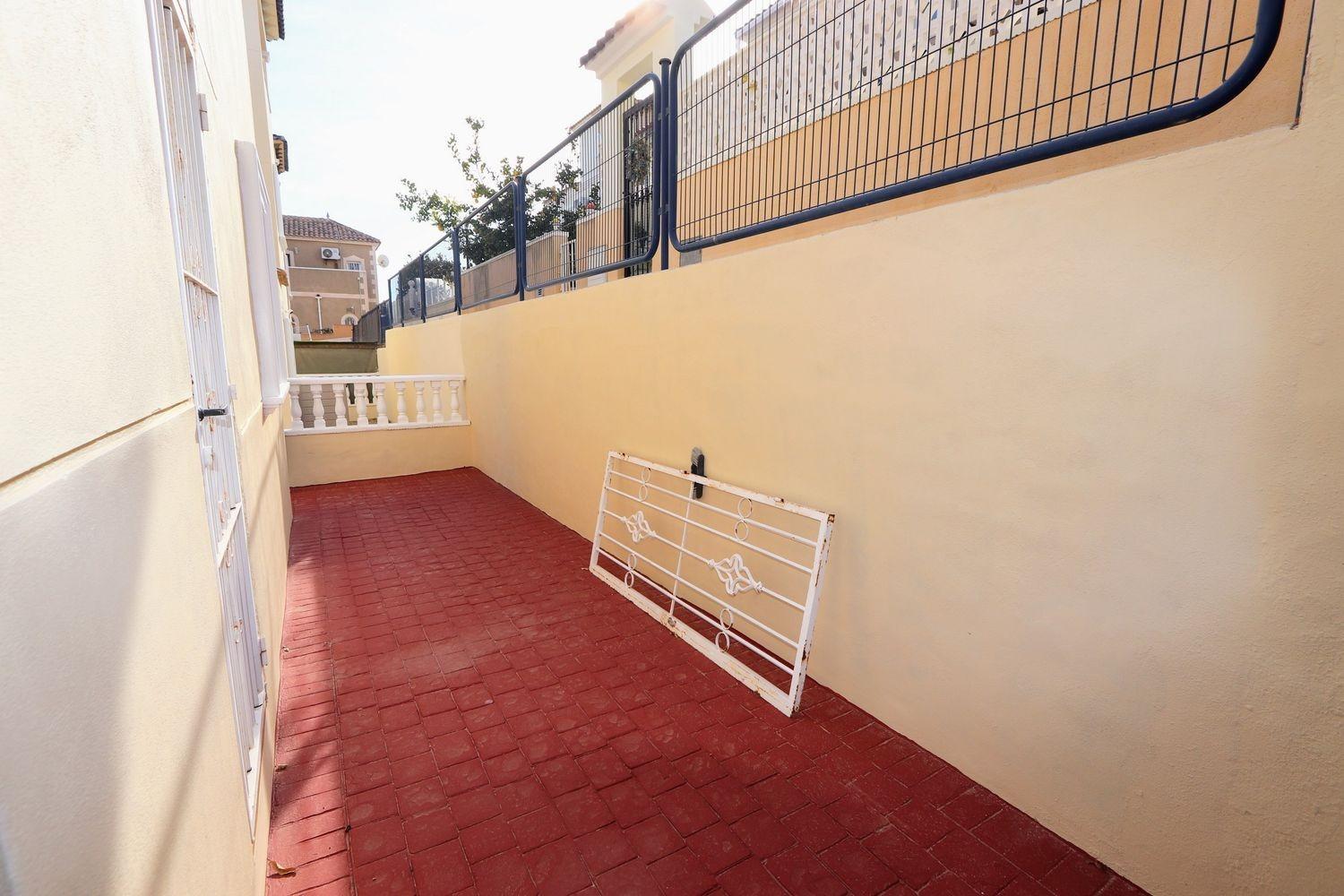 3-Bedroom House in Las Filipinas, San Miguel de Salinas - Image 13
