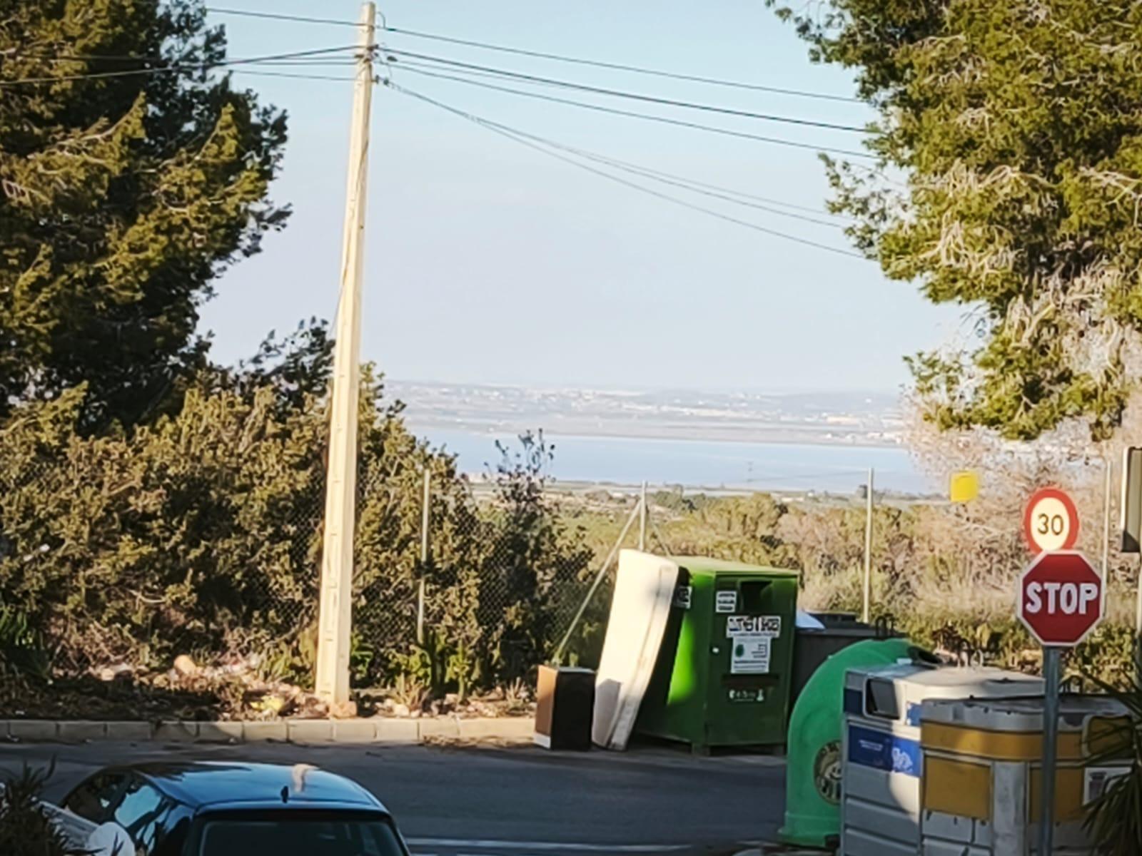 3-Bedroom House in Las Filipinas, San Miguel de Salinas - Image 44