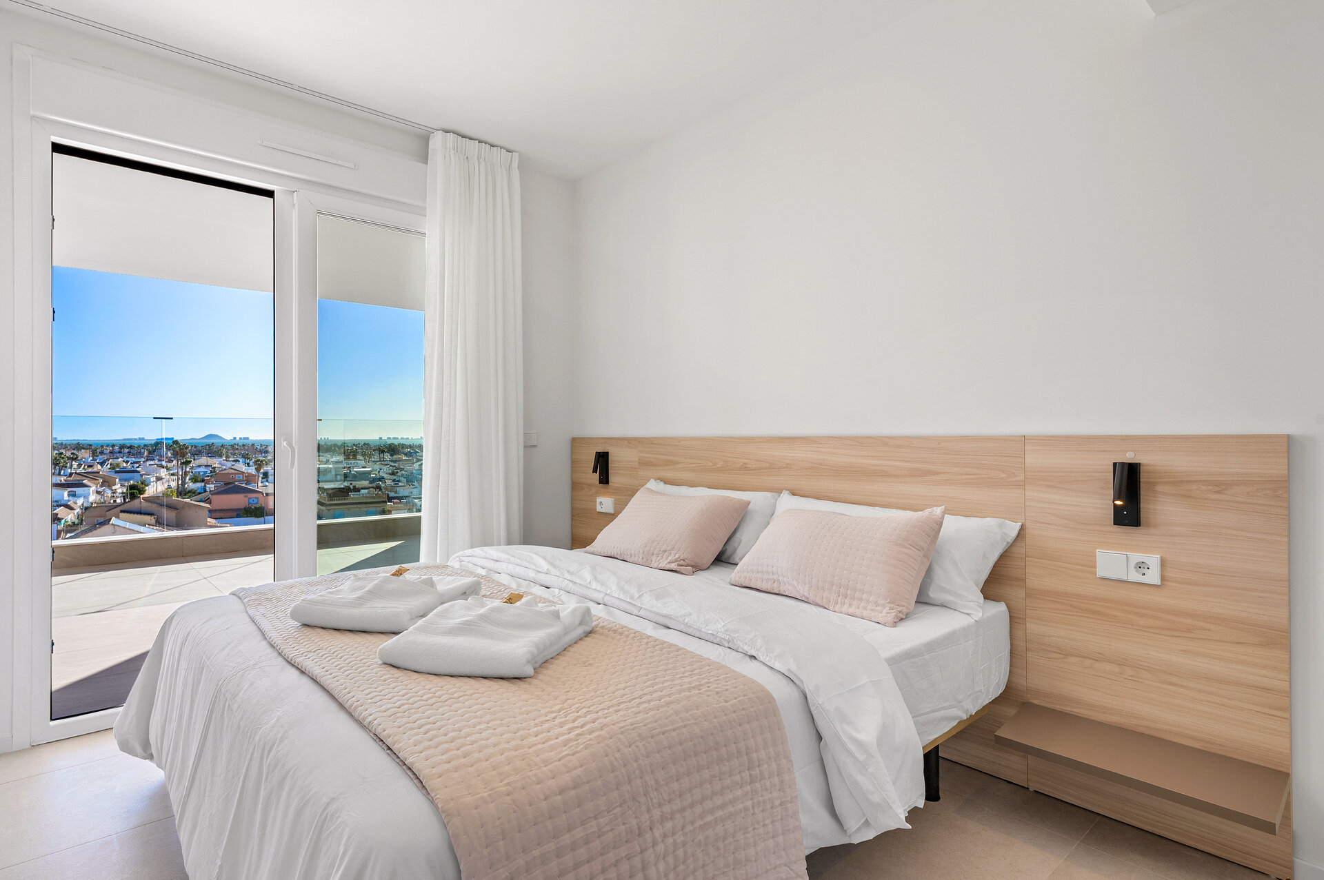 3-Bedroom Penthouse Apartment in Los Alcázares - Image 19