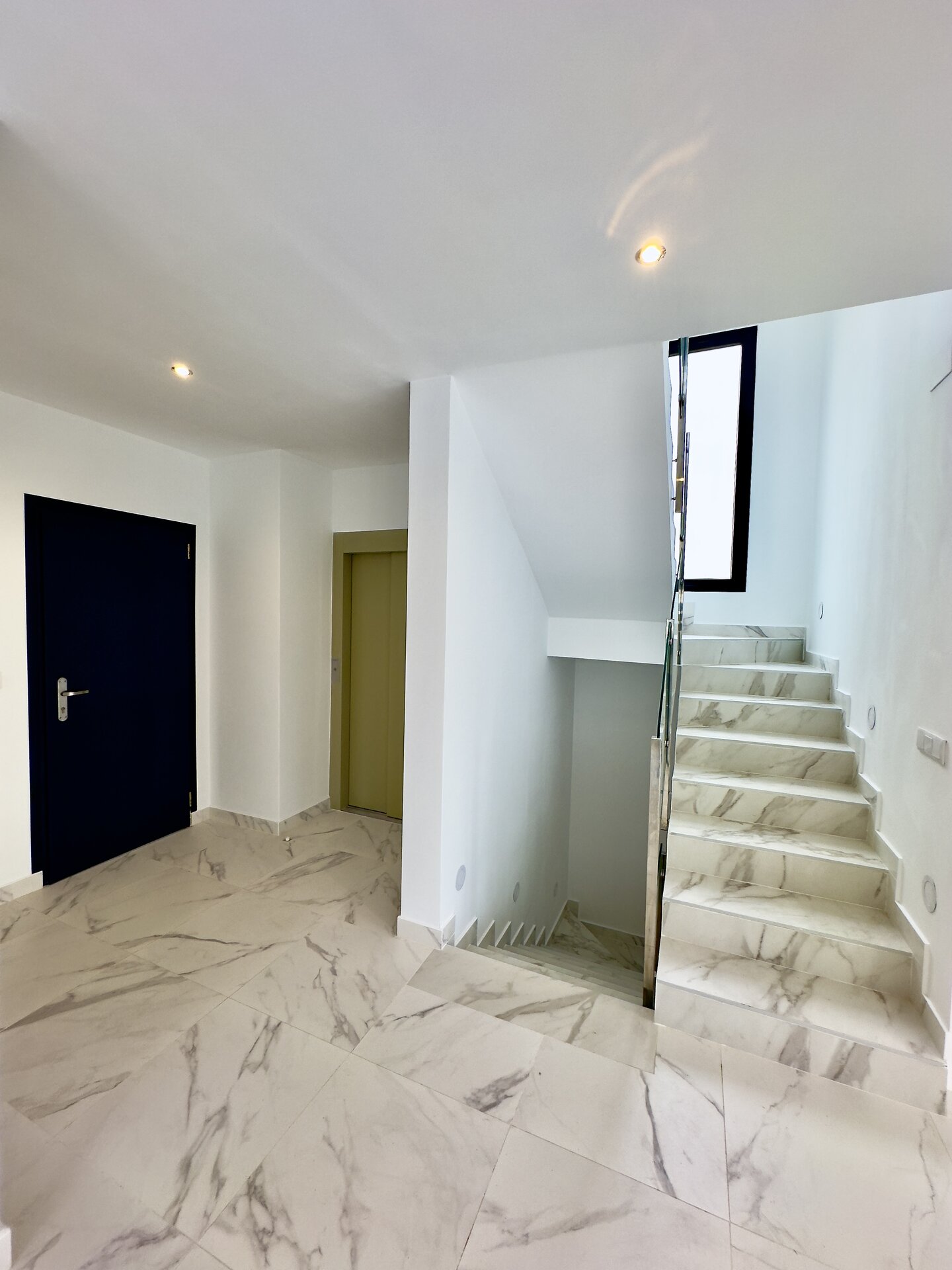 4-Bedroom Apartment in Ciudad Quesada - Image 12