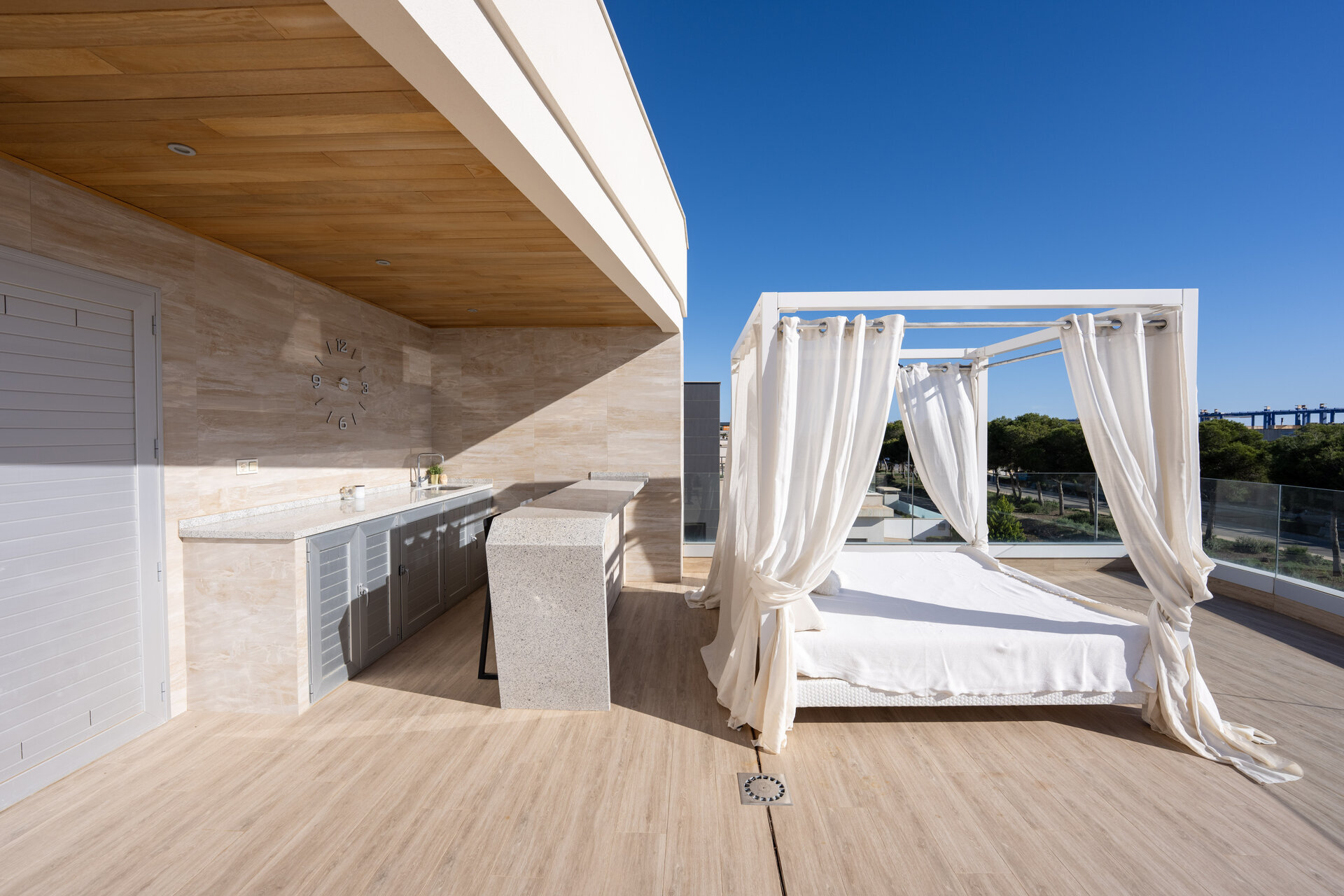 4-Bedroom Villa in Campoamor, Orihuela Costa - Image 26