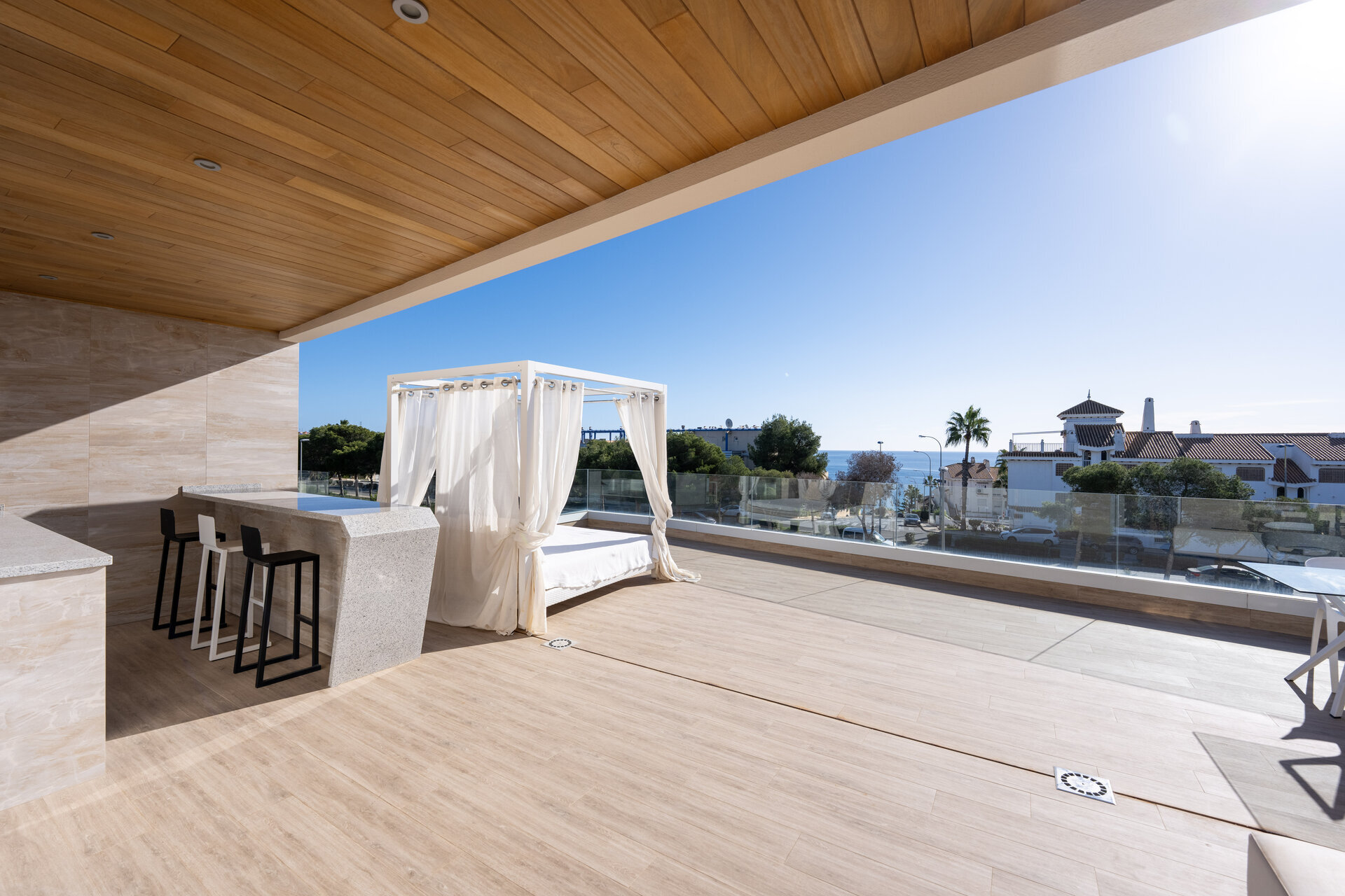 4-Bedroom Villa in Campoamor, Orihuela Costa - Image 27