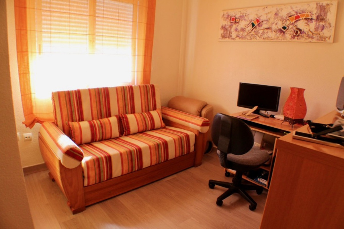 4-Bedroom Detached House in La Nucia | Sunny Casas - Cos... - Image 12