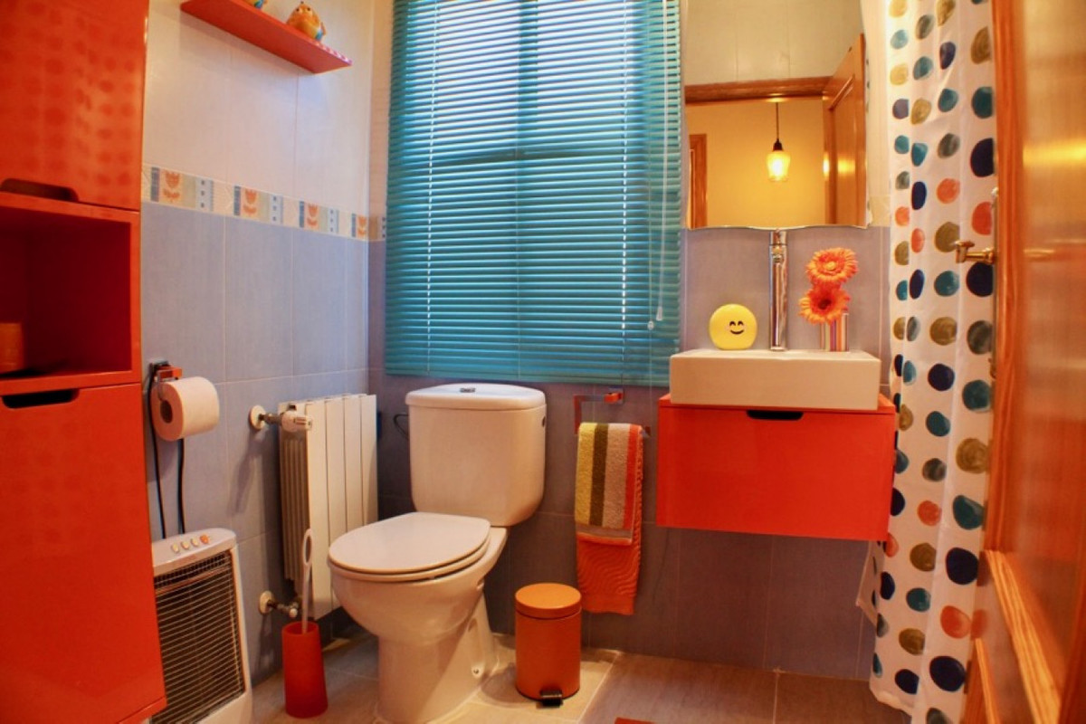 4-Bedroom Detached House in La Nucia | Sunny Casas - Cos... - Image 25