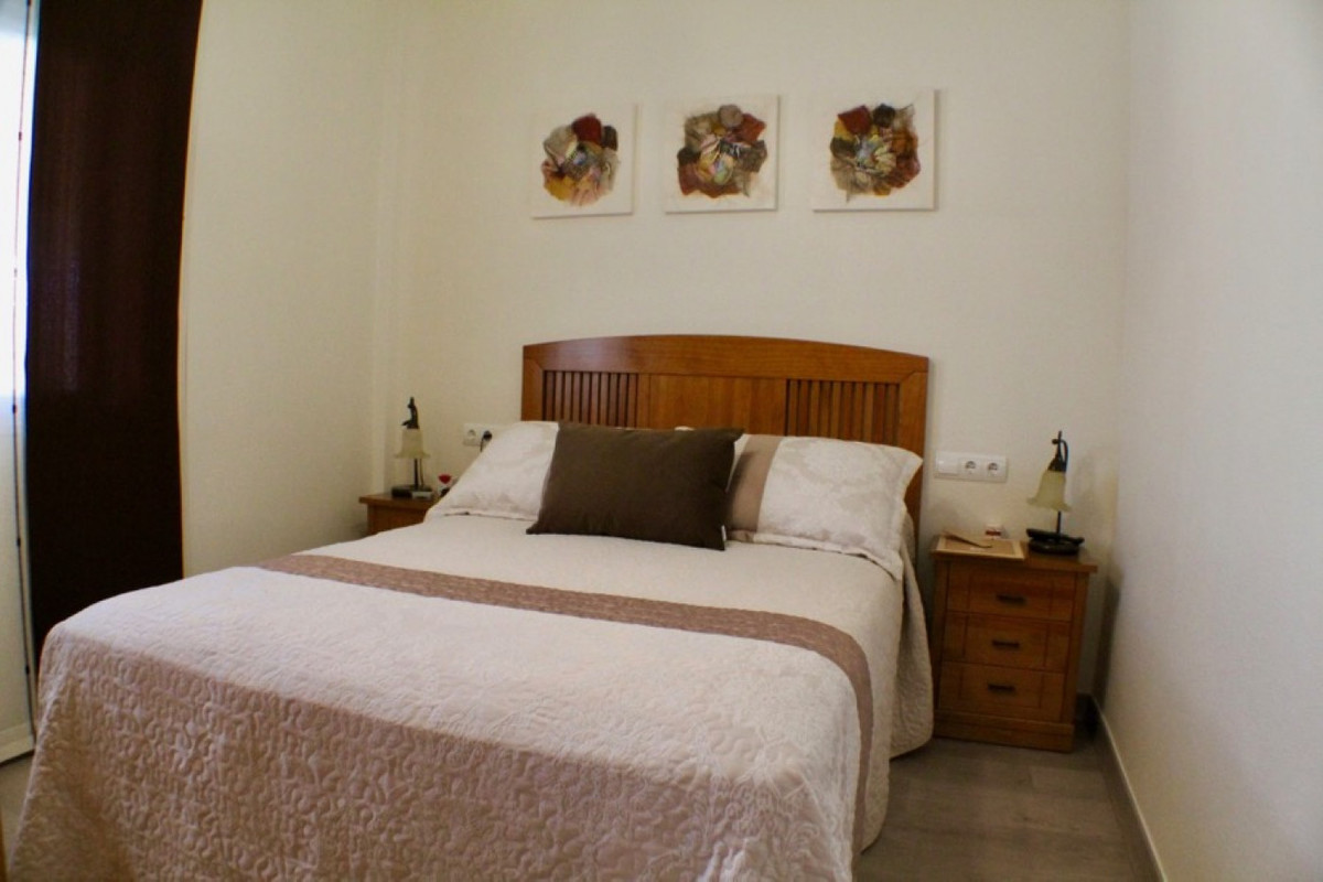 4-Bedroom Detached House in La Nucia | Sunny Casas - Cos... - Image 9