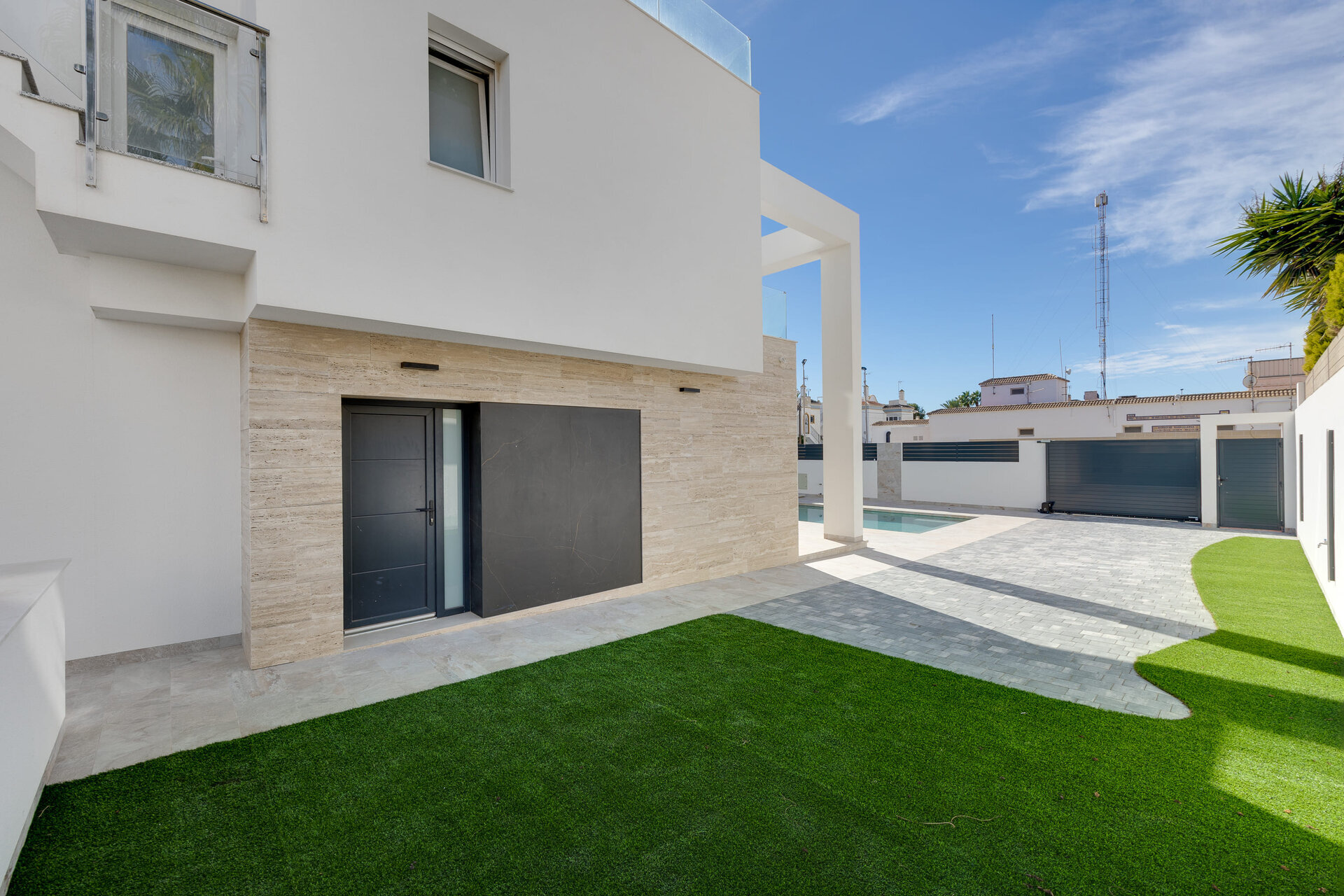 4-Zimmer Stadthaus in Torrevieja - Image 7
